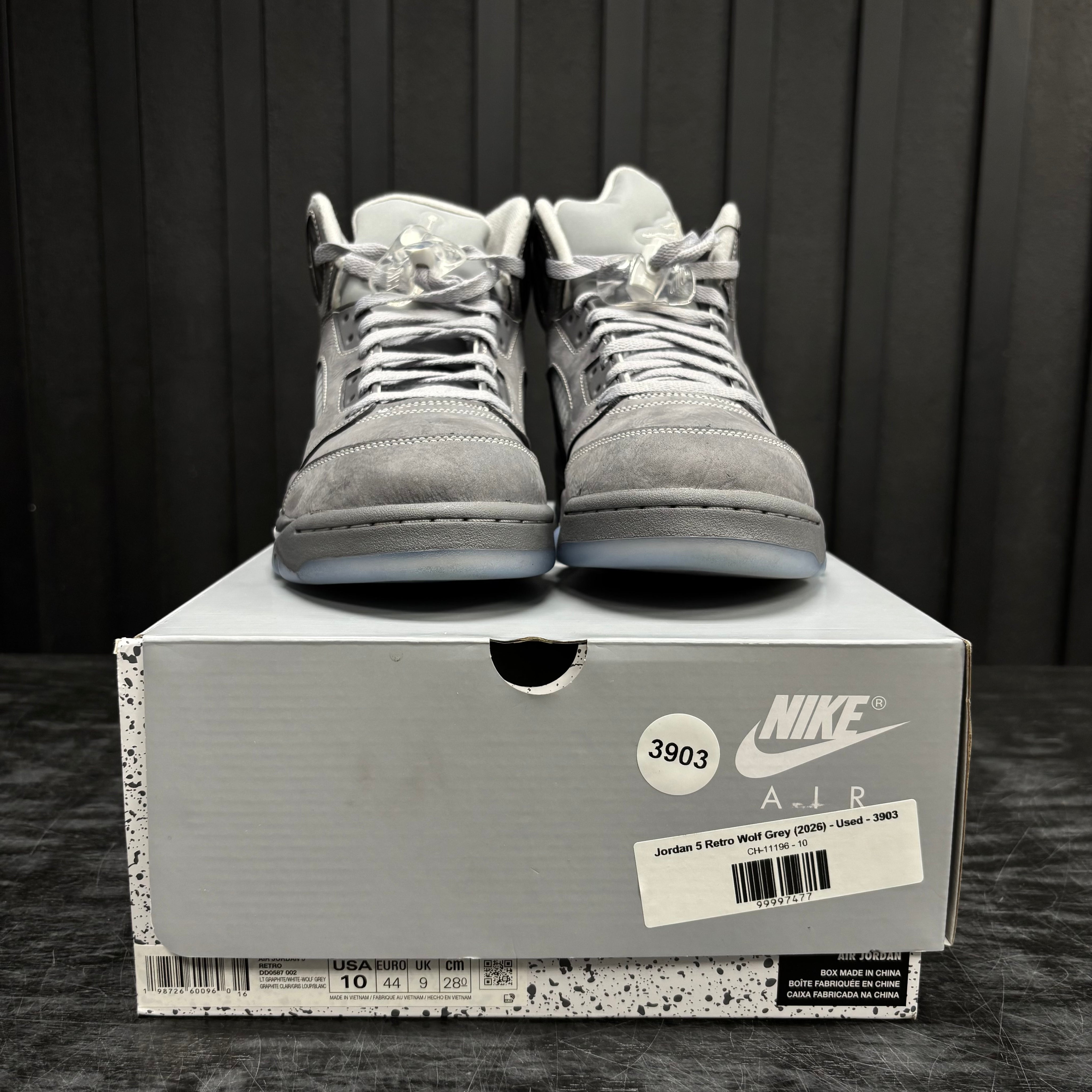 Jordan 5 Retro Wolf Grey (2026) - Used - 3903