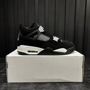 Jordan 4 Retro White Thunder - Used - 1967