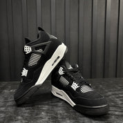 Jordan 4 Retro White Thunder - Used - 1967