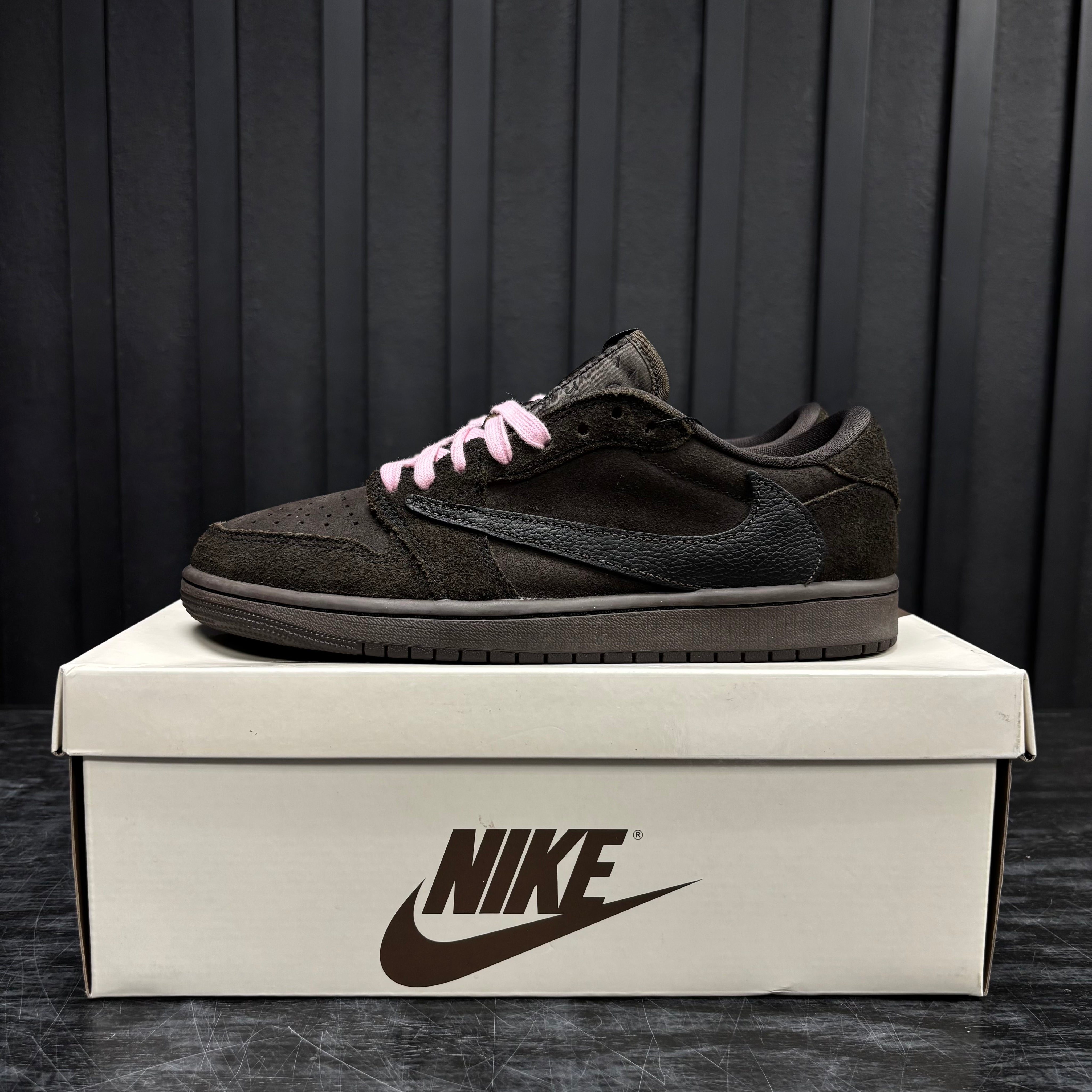 Jordan 1 Retro Low OG SP Travis Scott Velvet Brown - Used - 1965