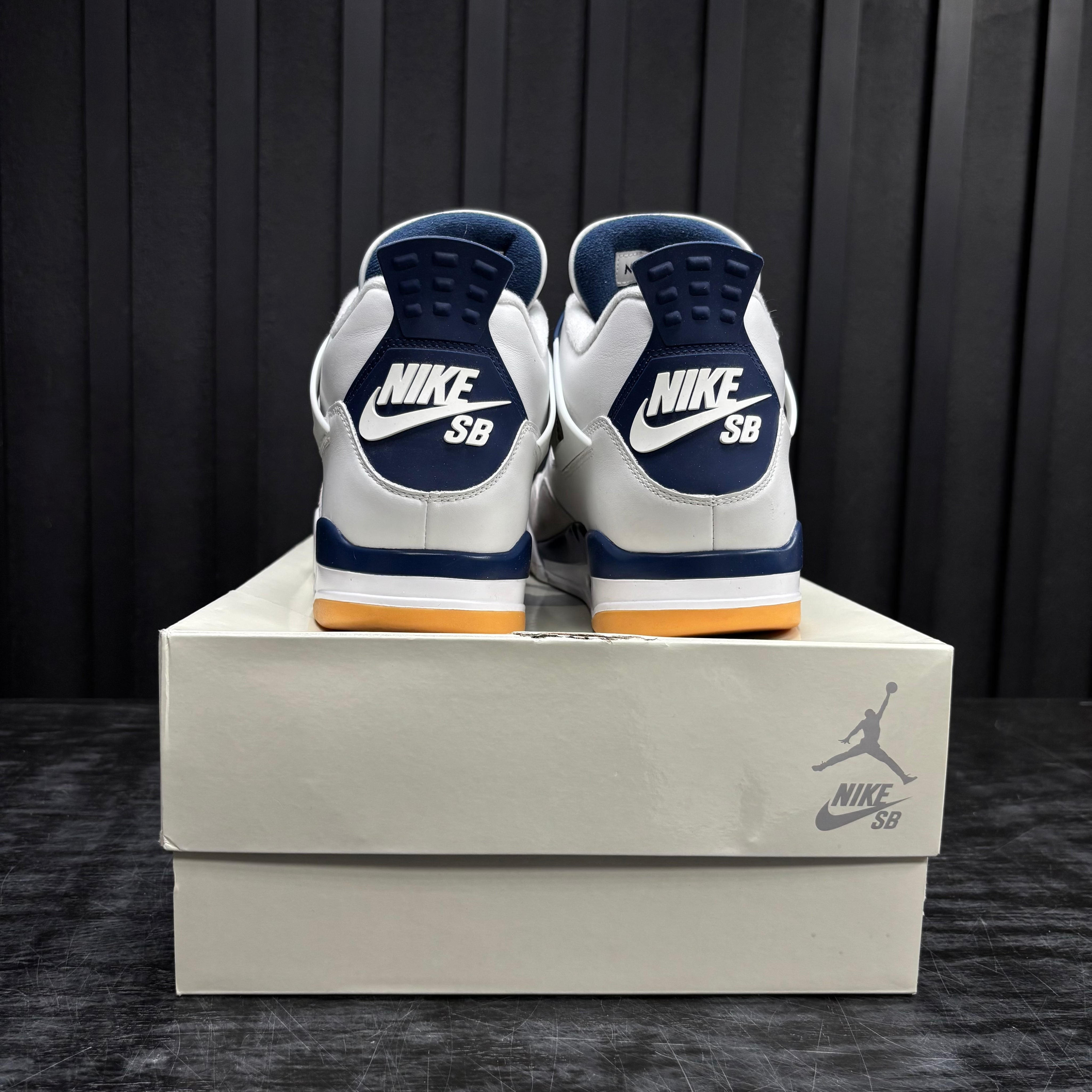 Jordan 4 Retro SB Navy - Used - 3904