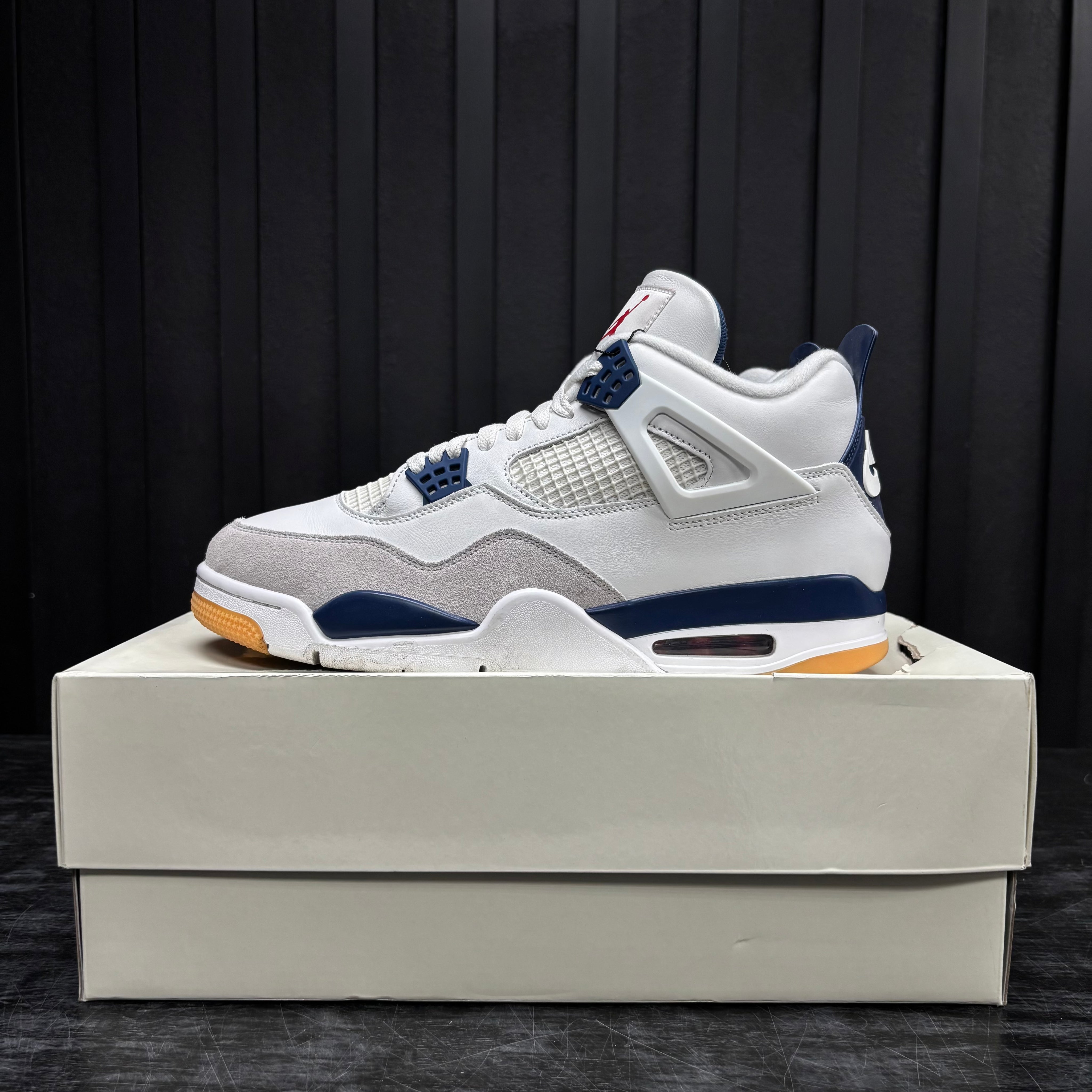 Jordan 4 Retro SB Navy - Used - 3904