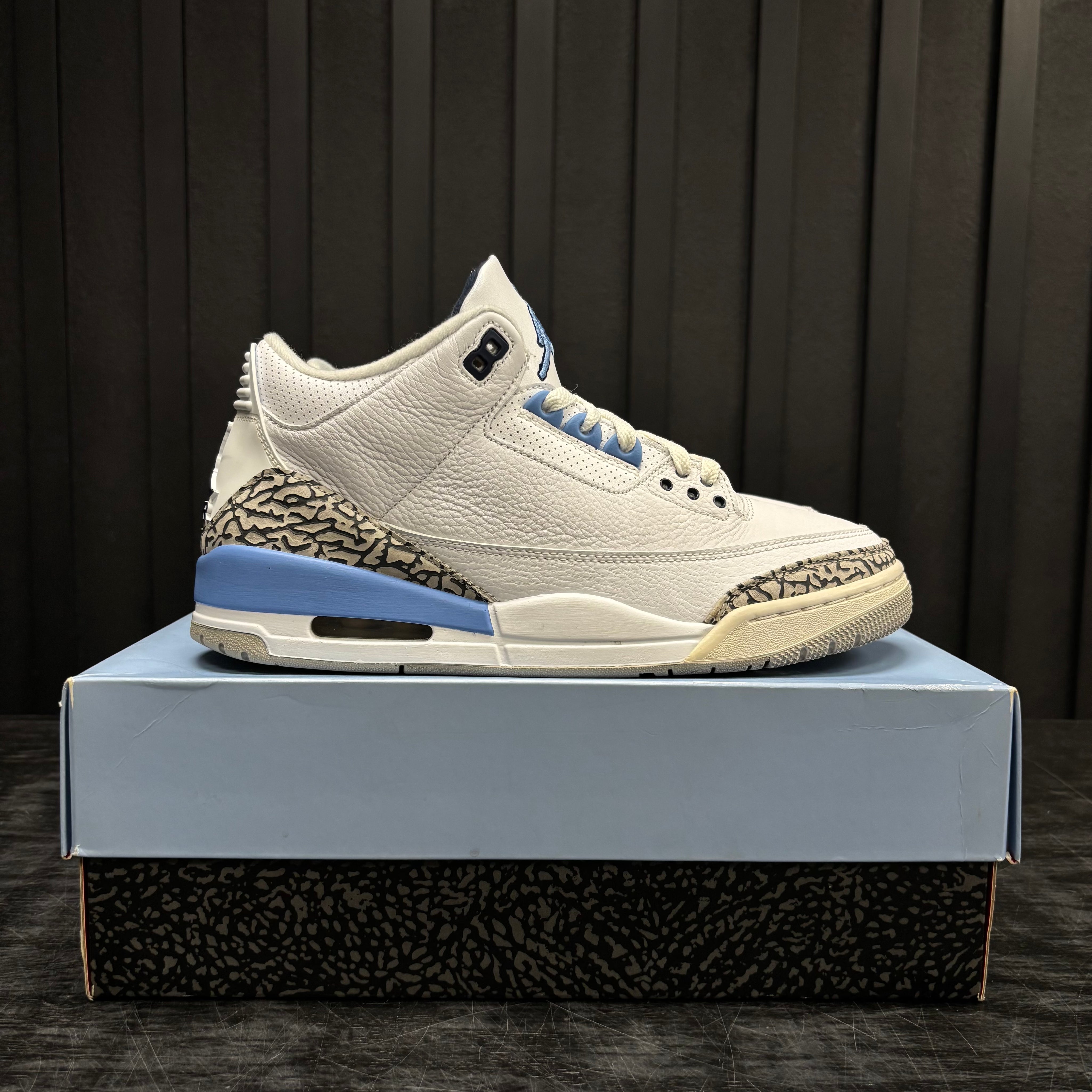 Jordan 3 Retro UNC (2020) - Used - 1936