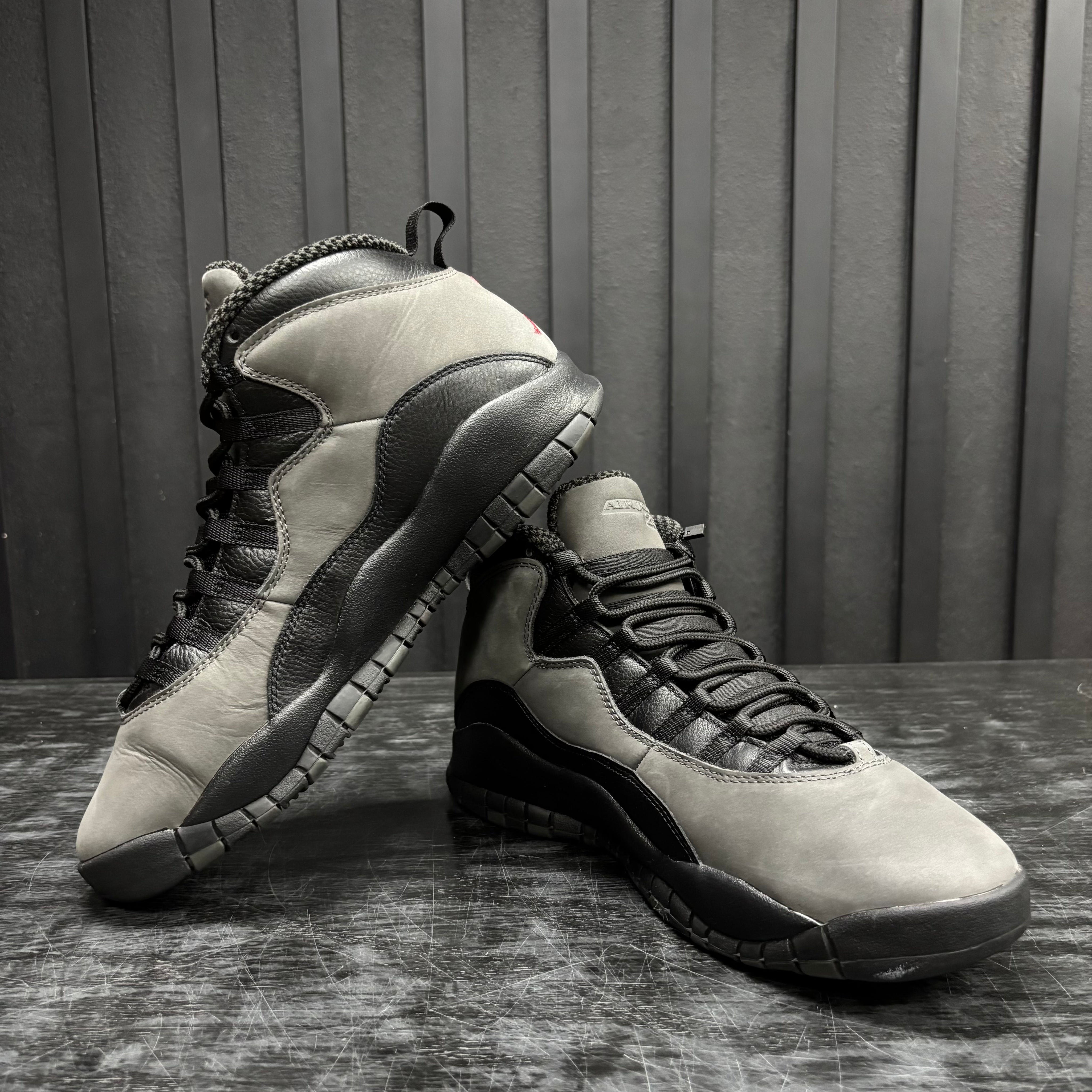 Jordan 10 Retro Shadow (2025) - Used - 3908