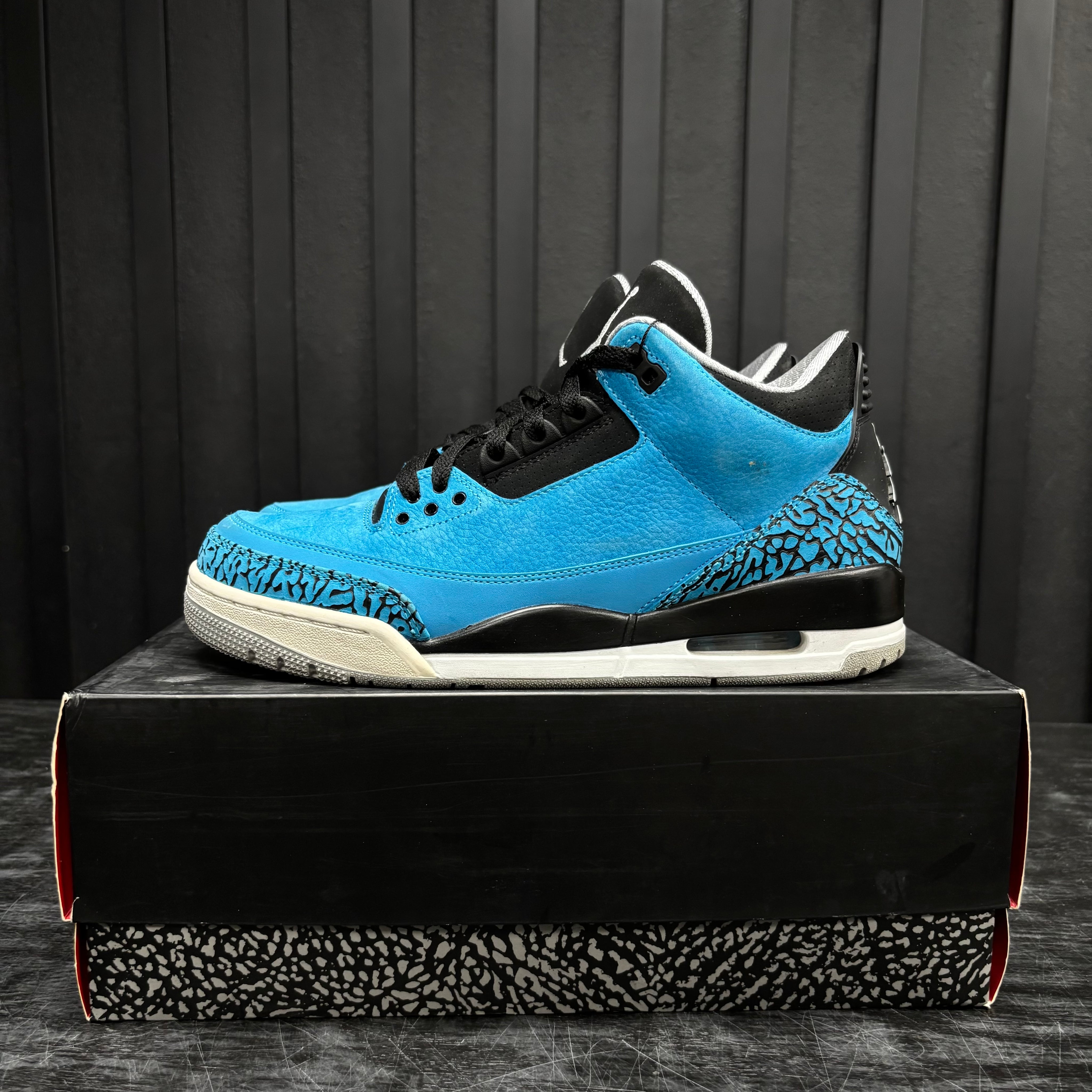 Jordan 3 Retro Powder Blue - Used - 3900