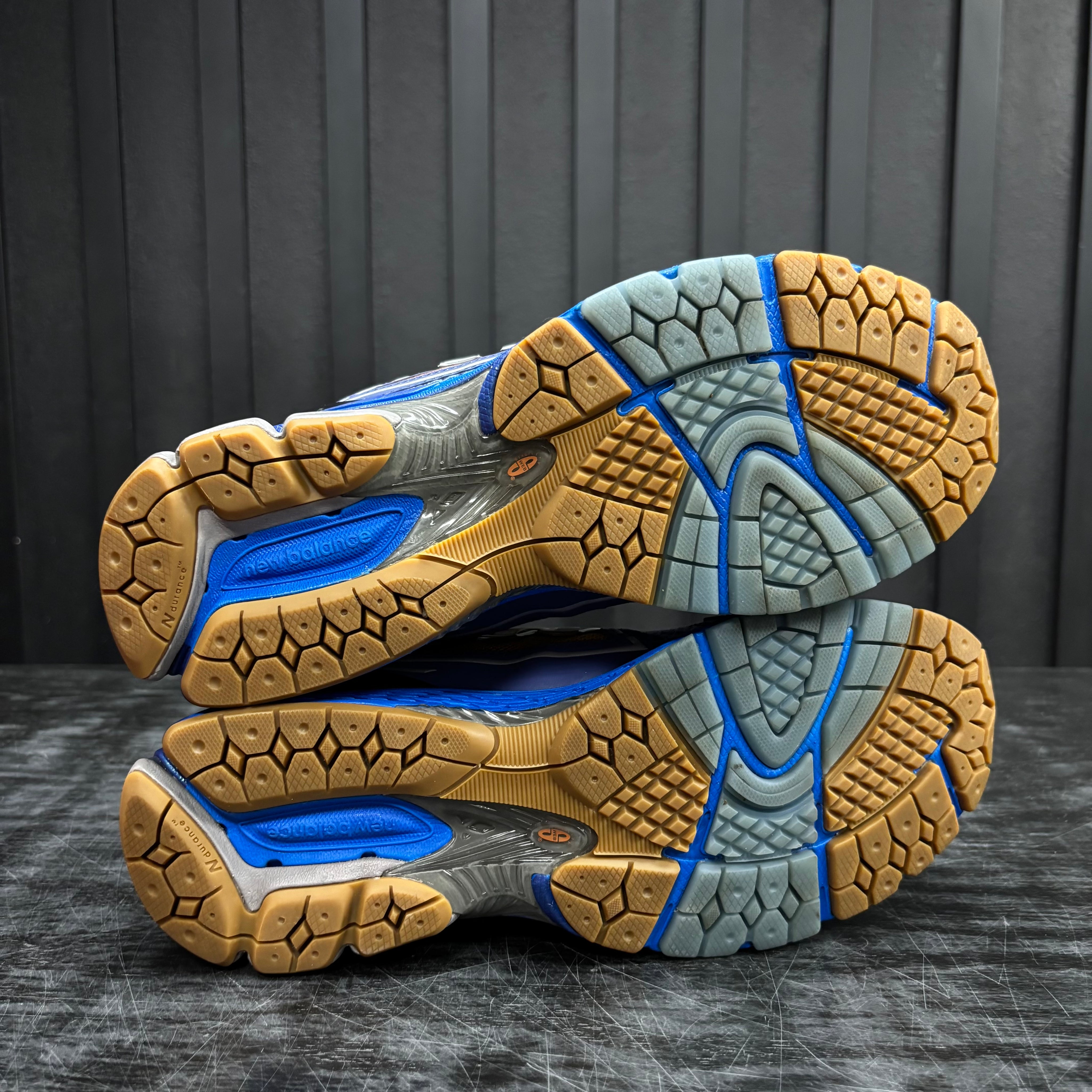 New Balance 1906R Action Bronson Medusa Azul - Used - 1975