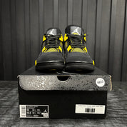 Jordan 4 Retro Thunder (2023) - Used - 3922
