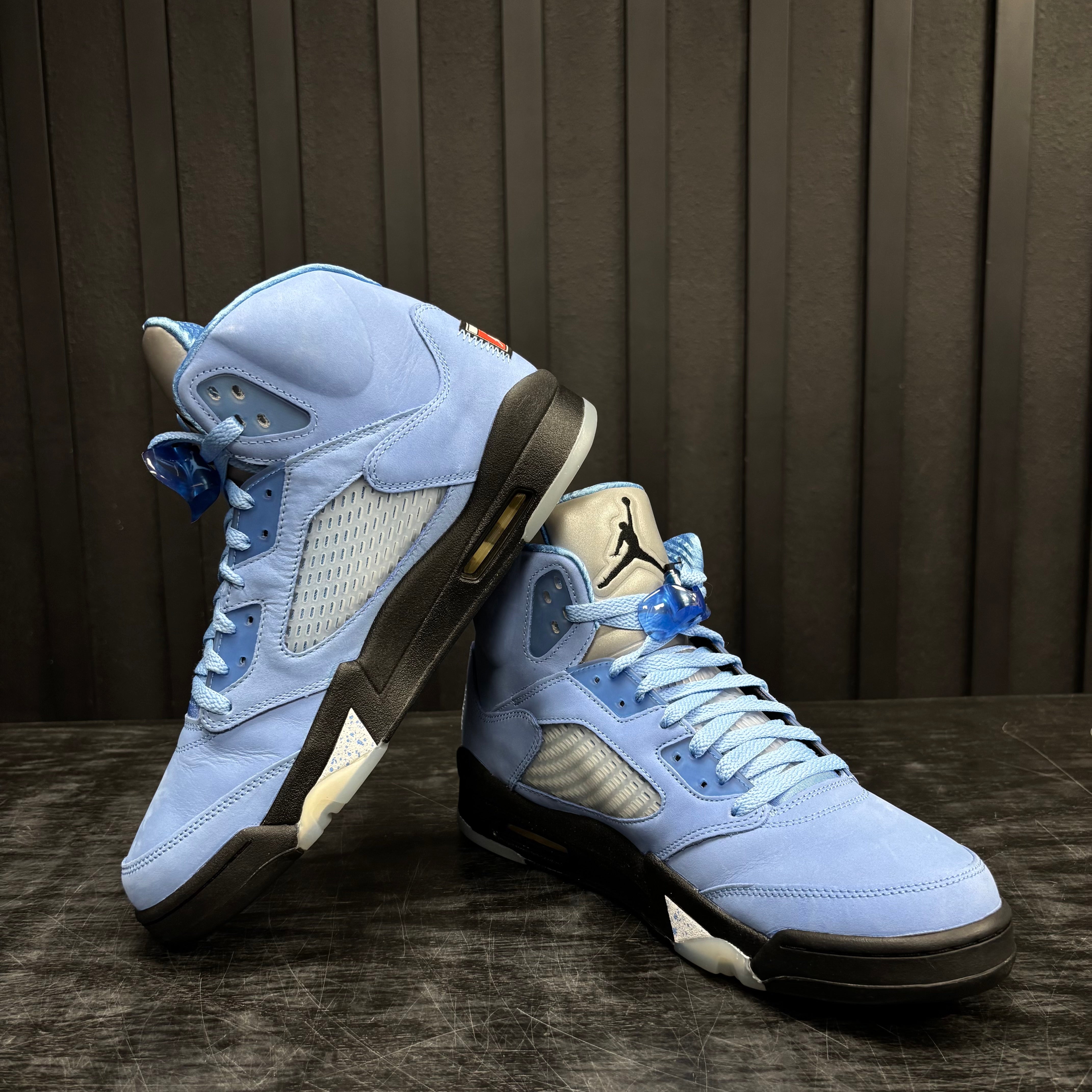 Jordan 5 Retro UNC University Blue - Used - 3923