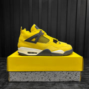 Jordan 4 Retro Lightning (2021) - Used - 4412