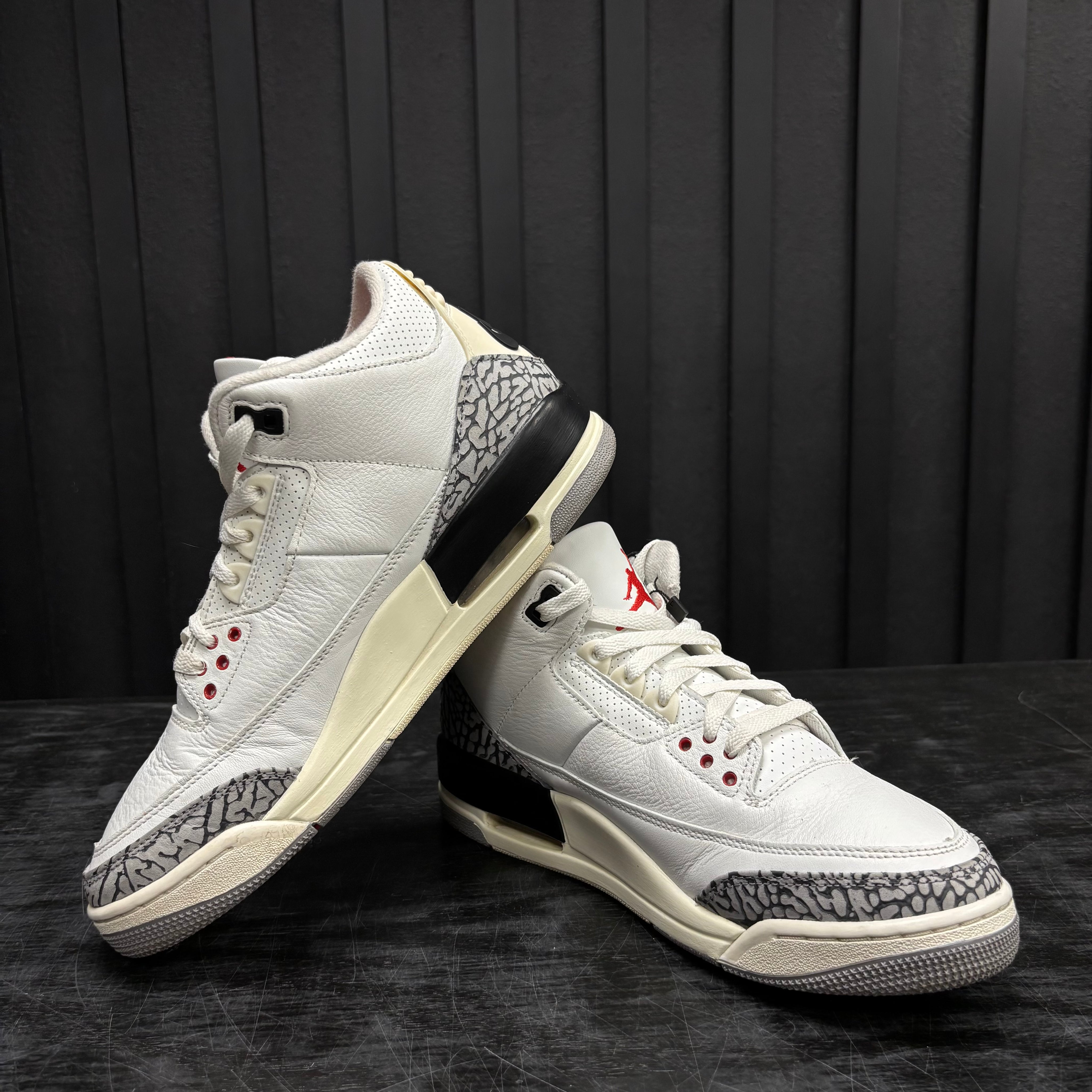 Jordan 3 Retro White Cement Reimagined - Used - 1980