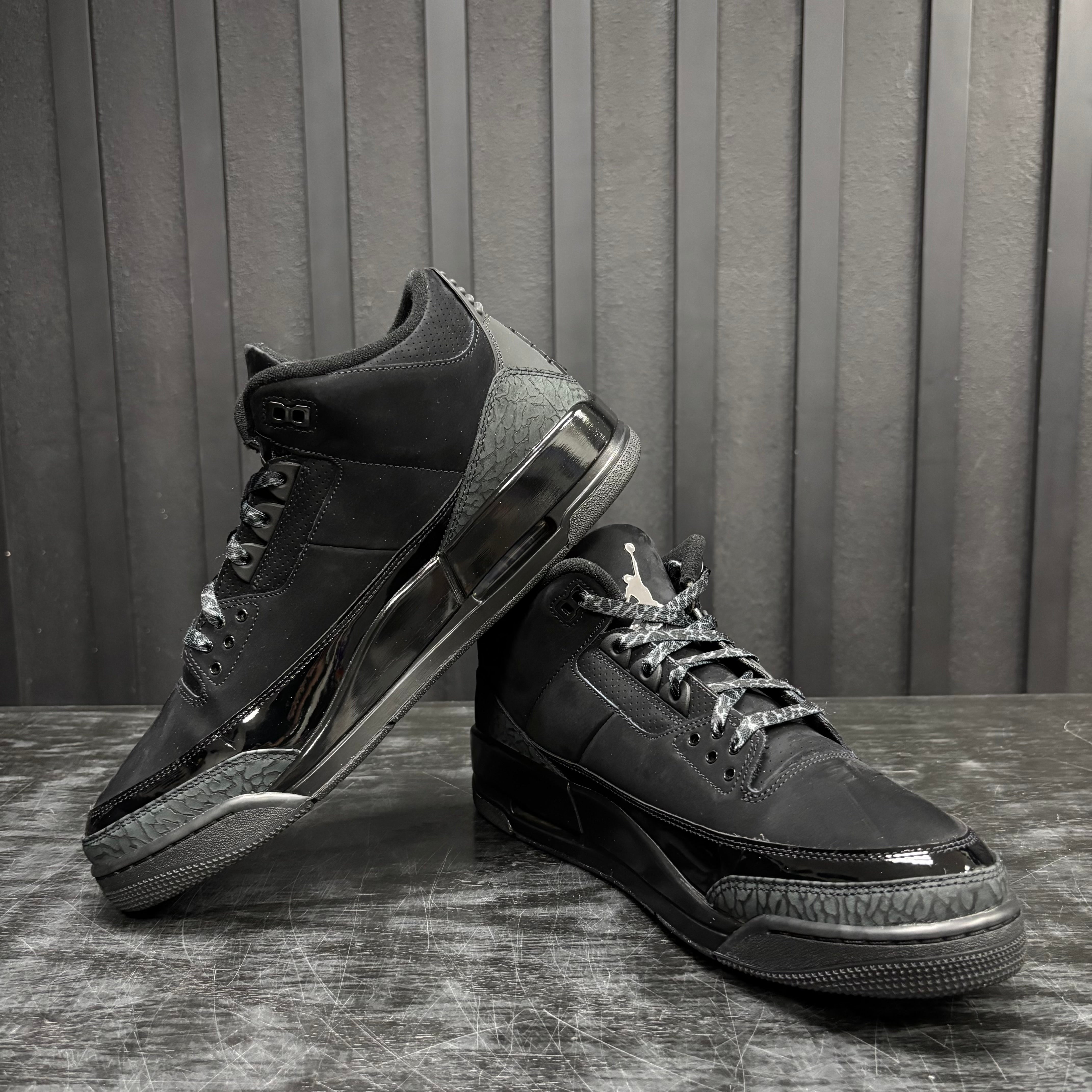 Jordan 3 Retro Black Cat (2025) - Used - 3919