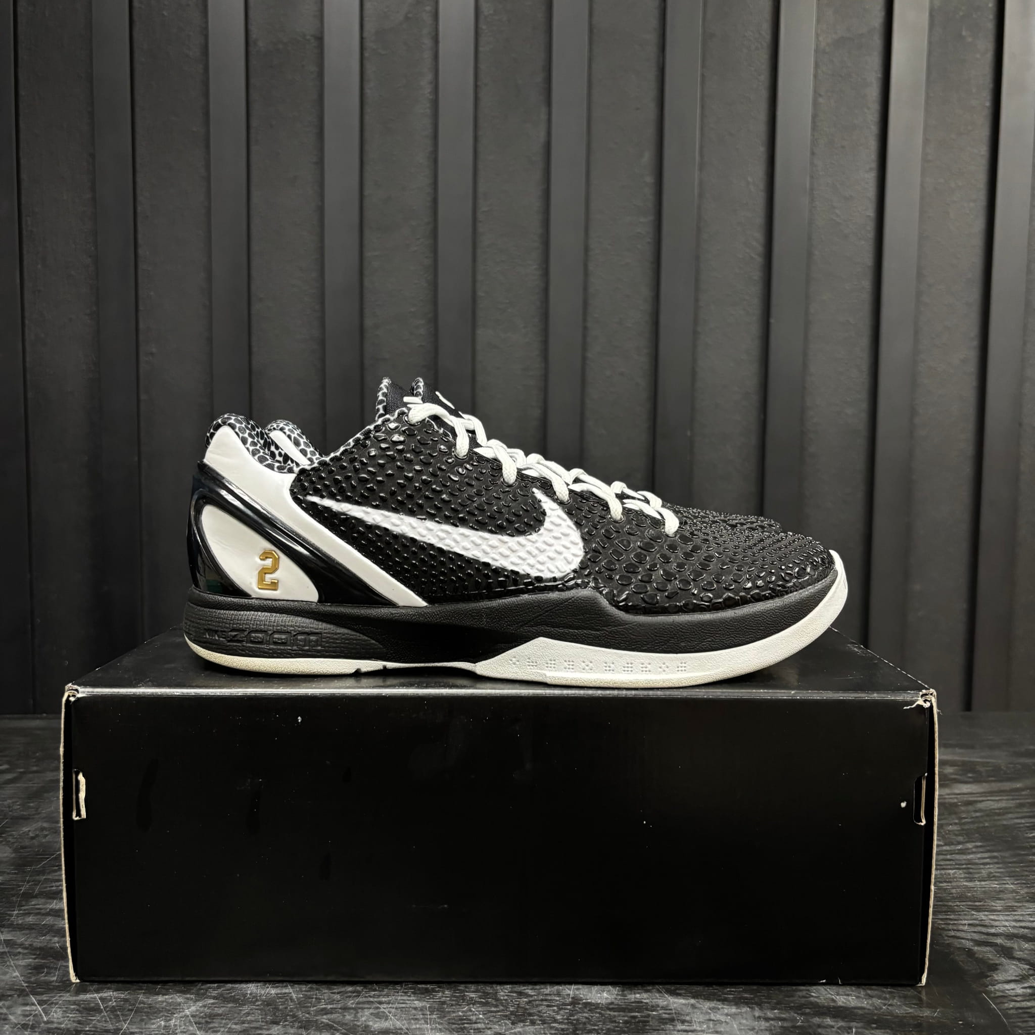Nike Kobe 6 Protro Mambacita Sweet 16, pre-owned size 11 - Common Hype