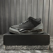 Jordan 3 Retro Black Cat (2025) - Used - 3930