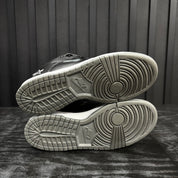 Nike SB Dunk Low Supreme Jewel Swoosh Silver - Used - 4573