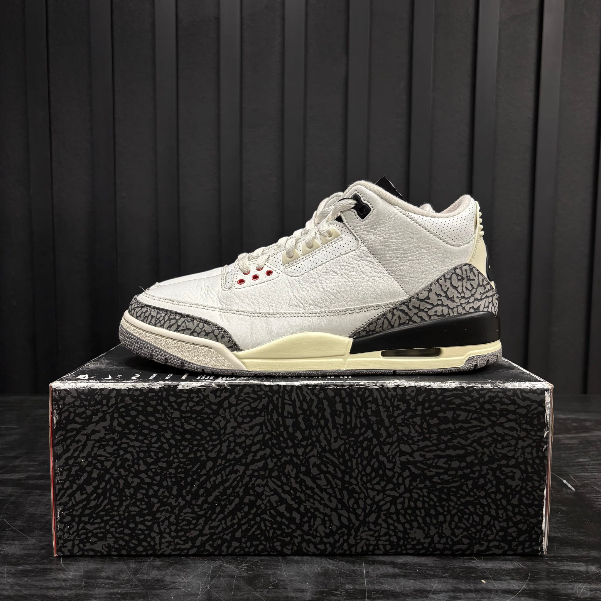 Jordan 3 Retro White Cement Reimagined - Used - 4425
