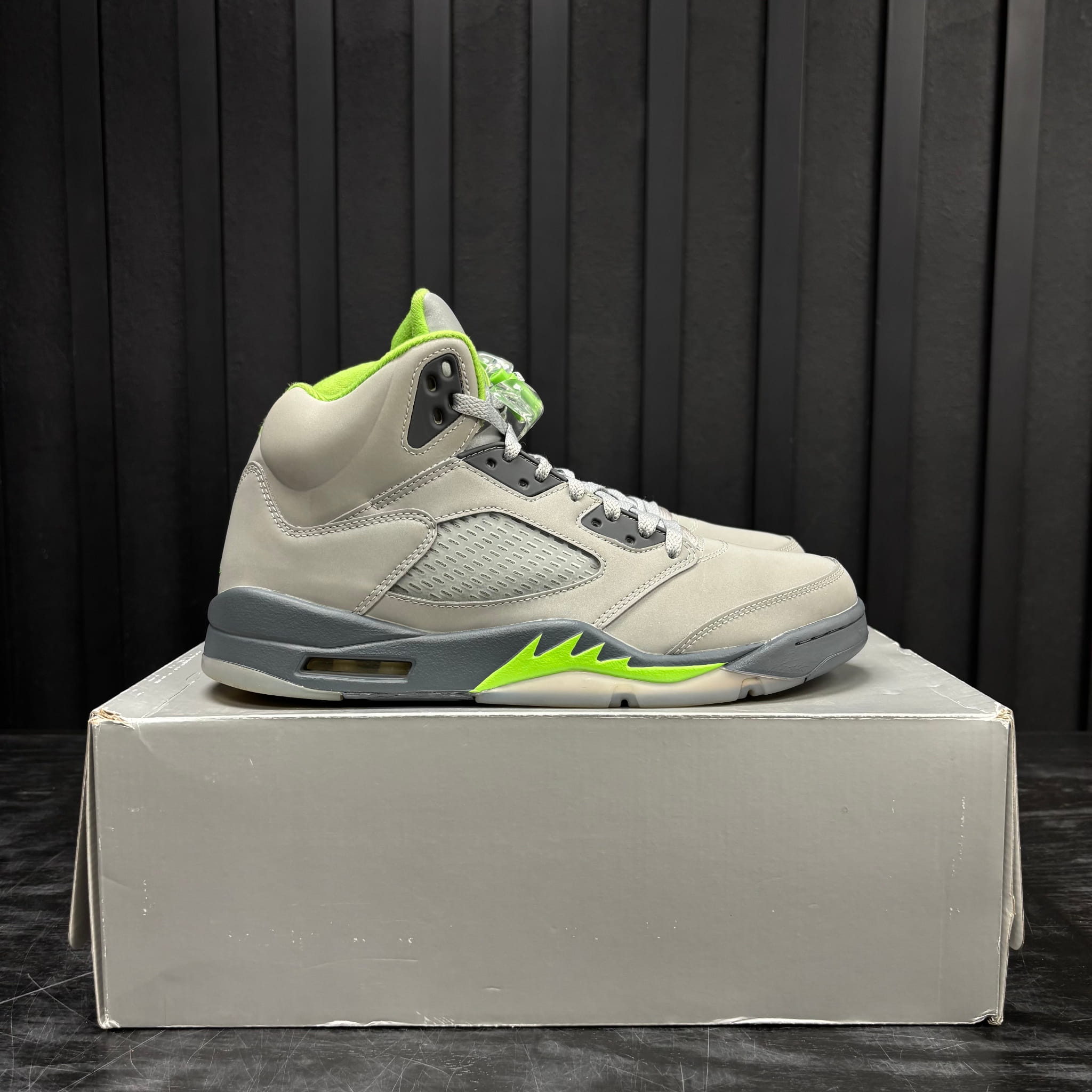 Jordan 5 Retro Green Bean (2022) - Used - 4438