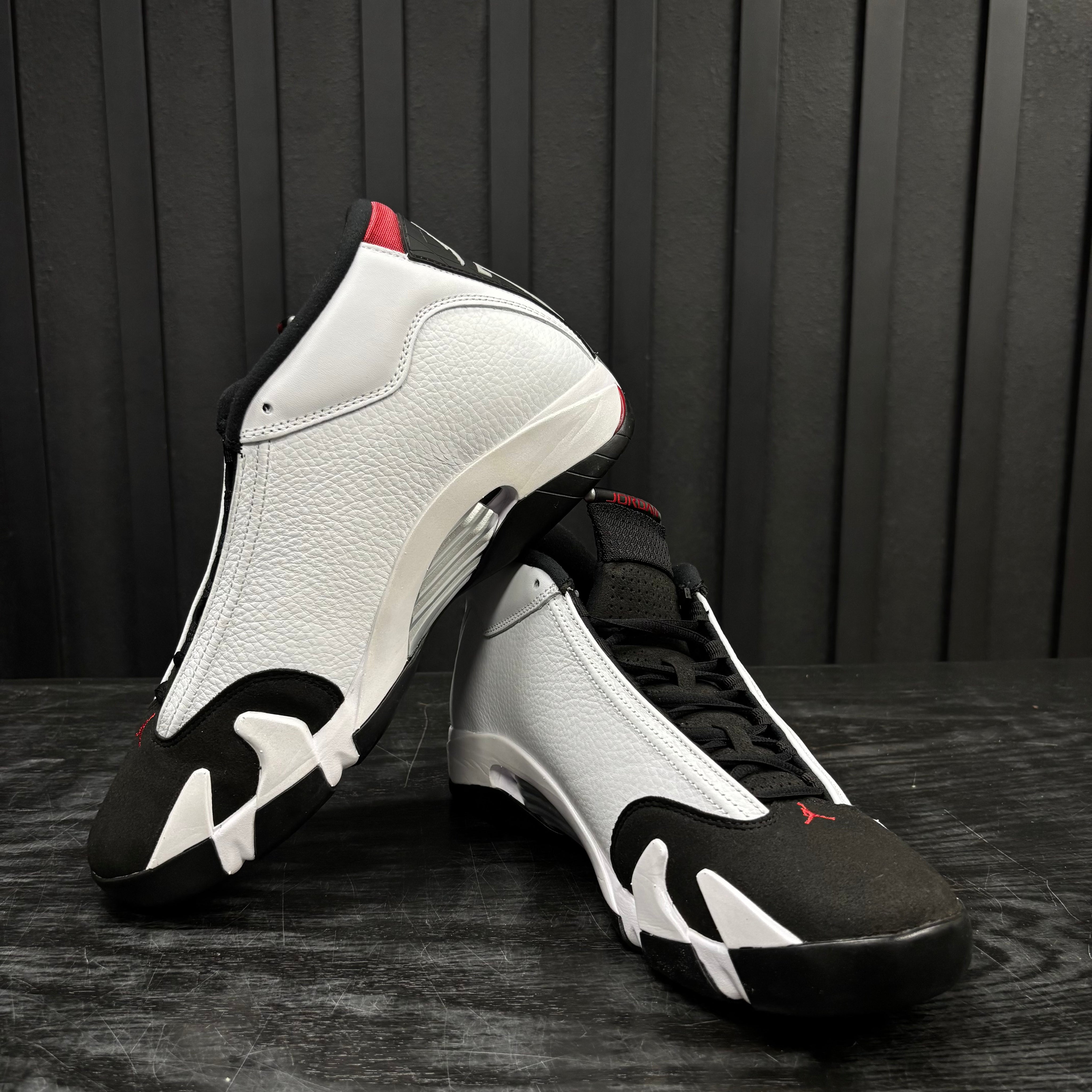 Jordan 14 Retro Black Toe (2024) - Used - 3932