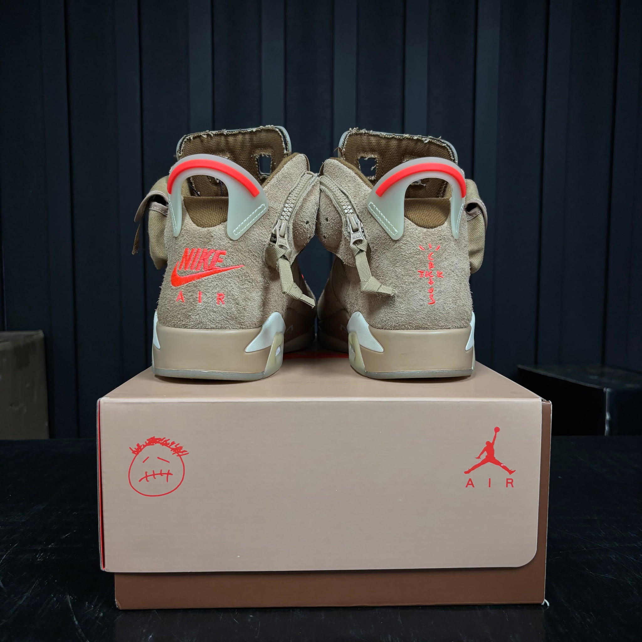 Jordan 6 Retro Travis Scott British Khaki - Used - 4547