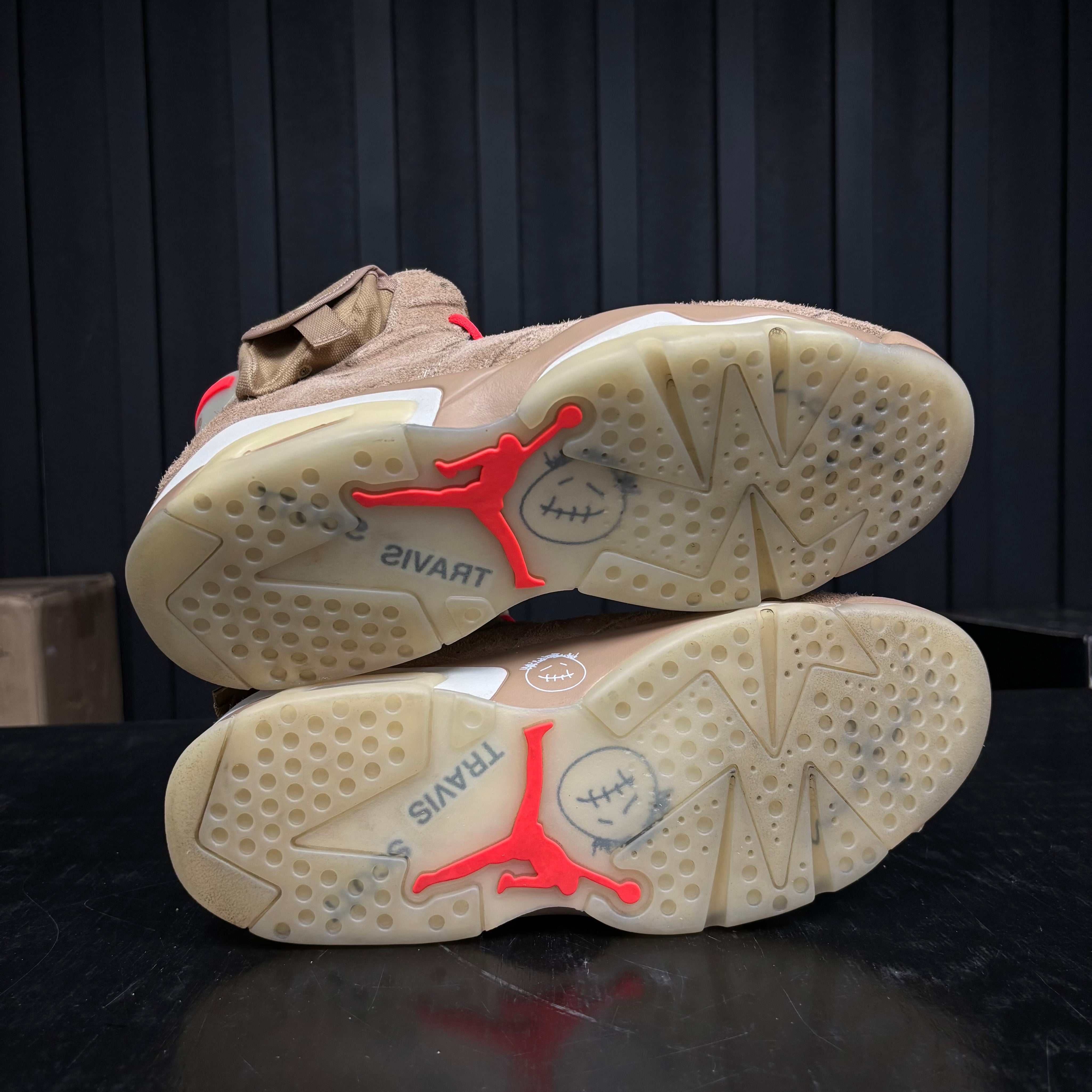 Jordan 6 Retro Travis Scott British Khaki - Used - 4547