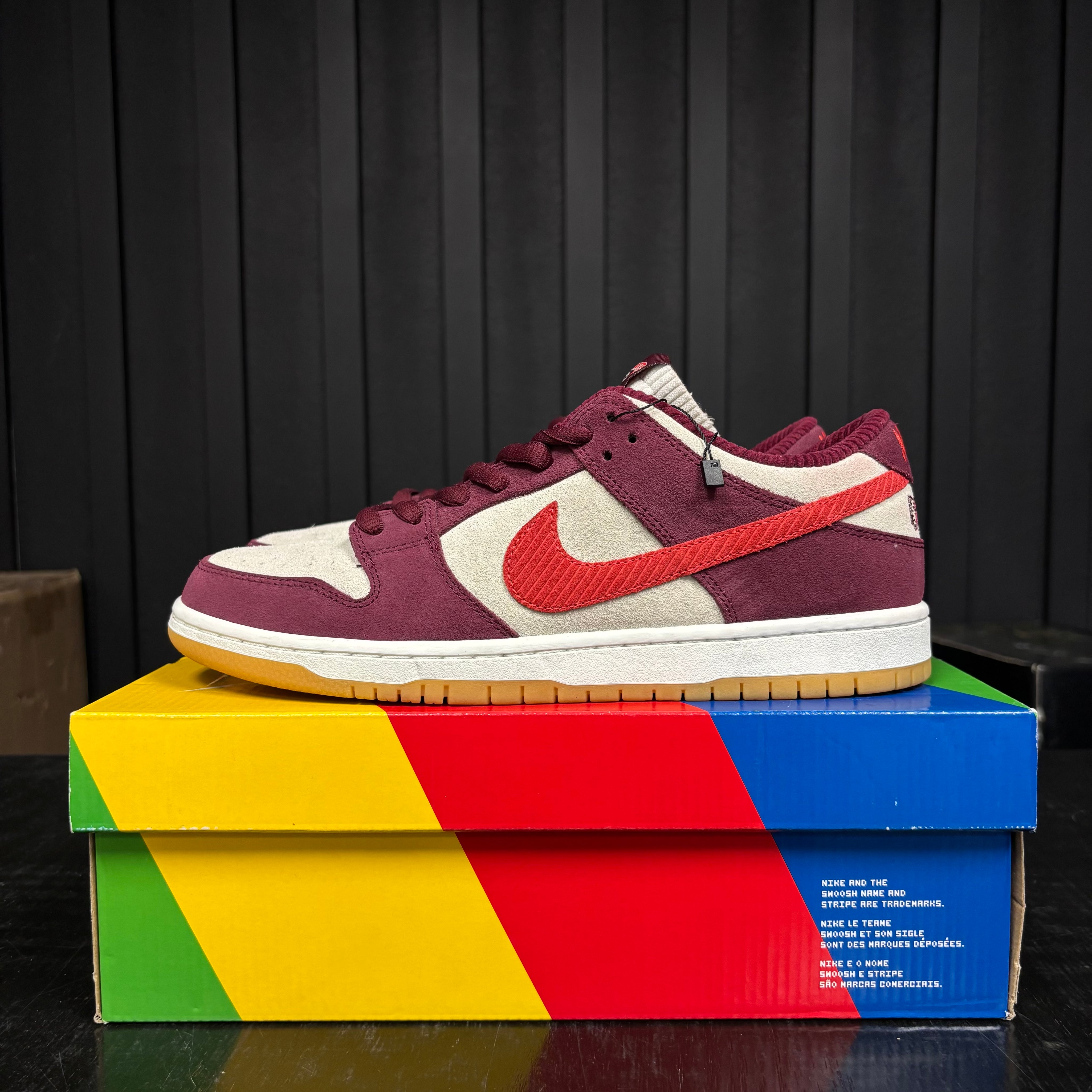 Nike SB Dunk Low Skate Like a Girl - Used - 4557