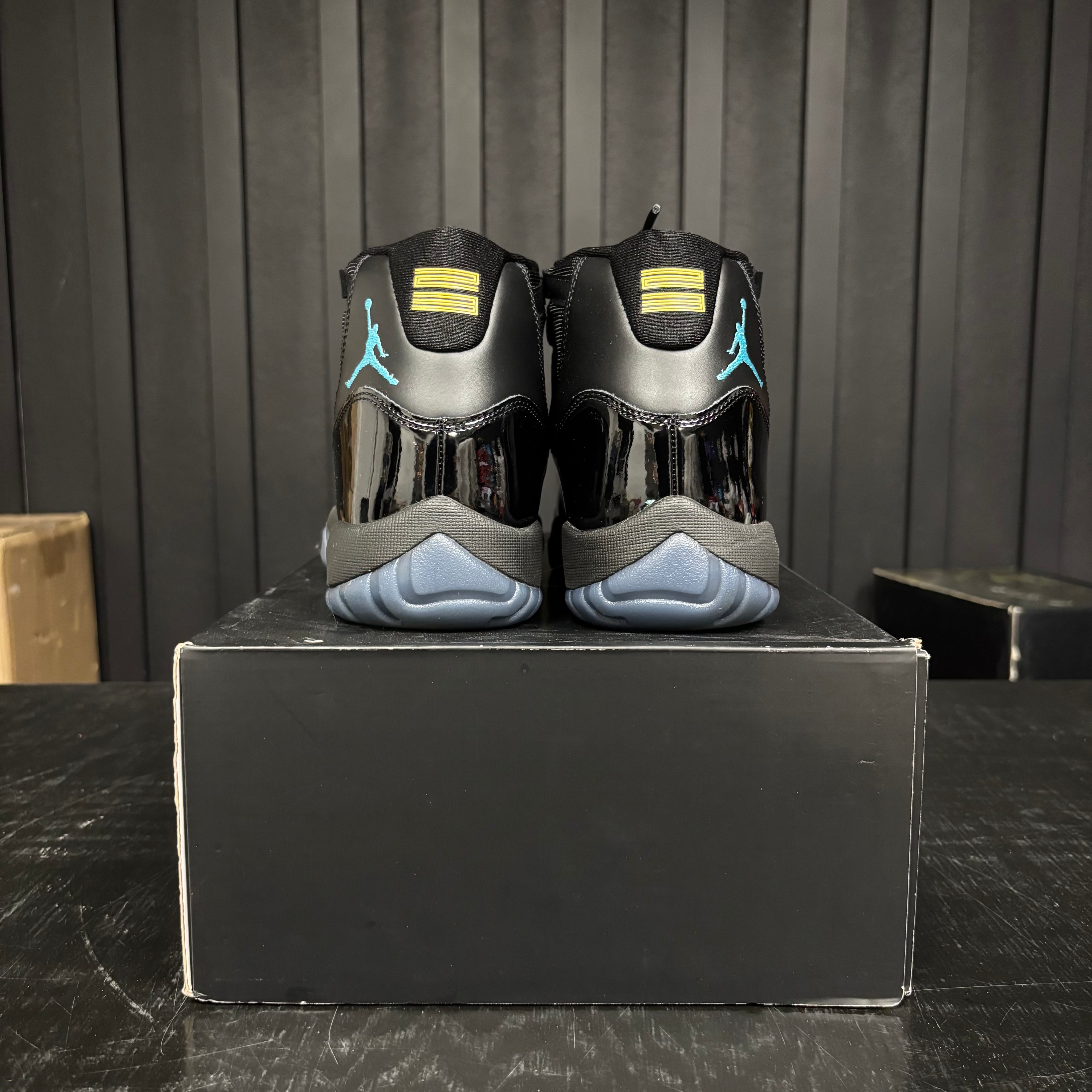 Jordan 11 Retro Gamma Blue (2025) - Used - 3938