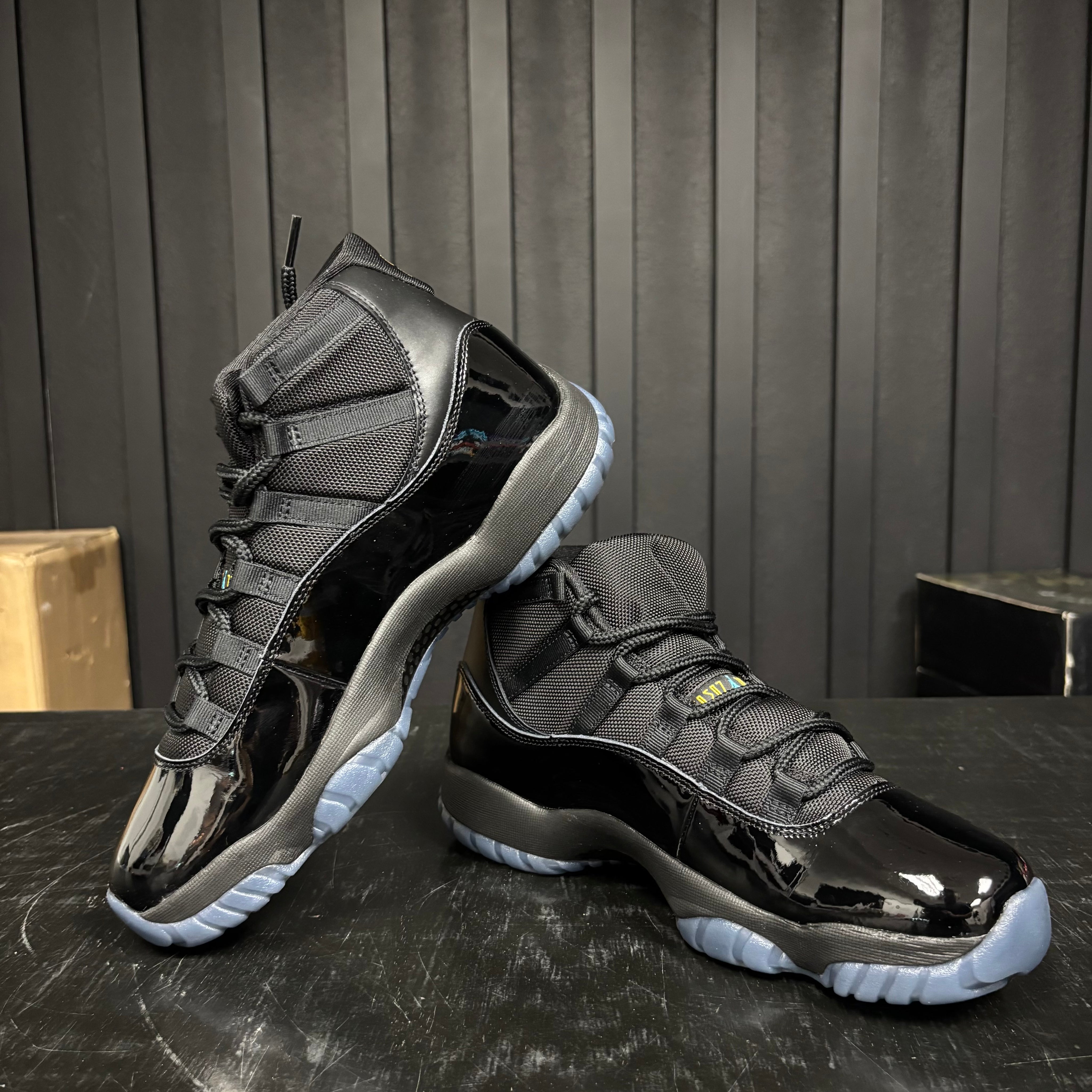 Jordan 11 Retro Gamma Blue (2025) - Used - 3938