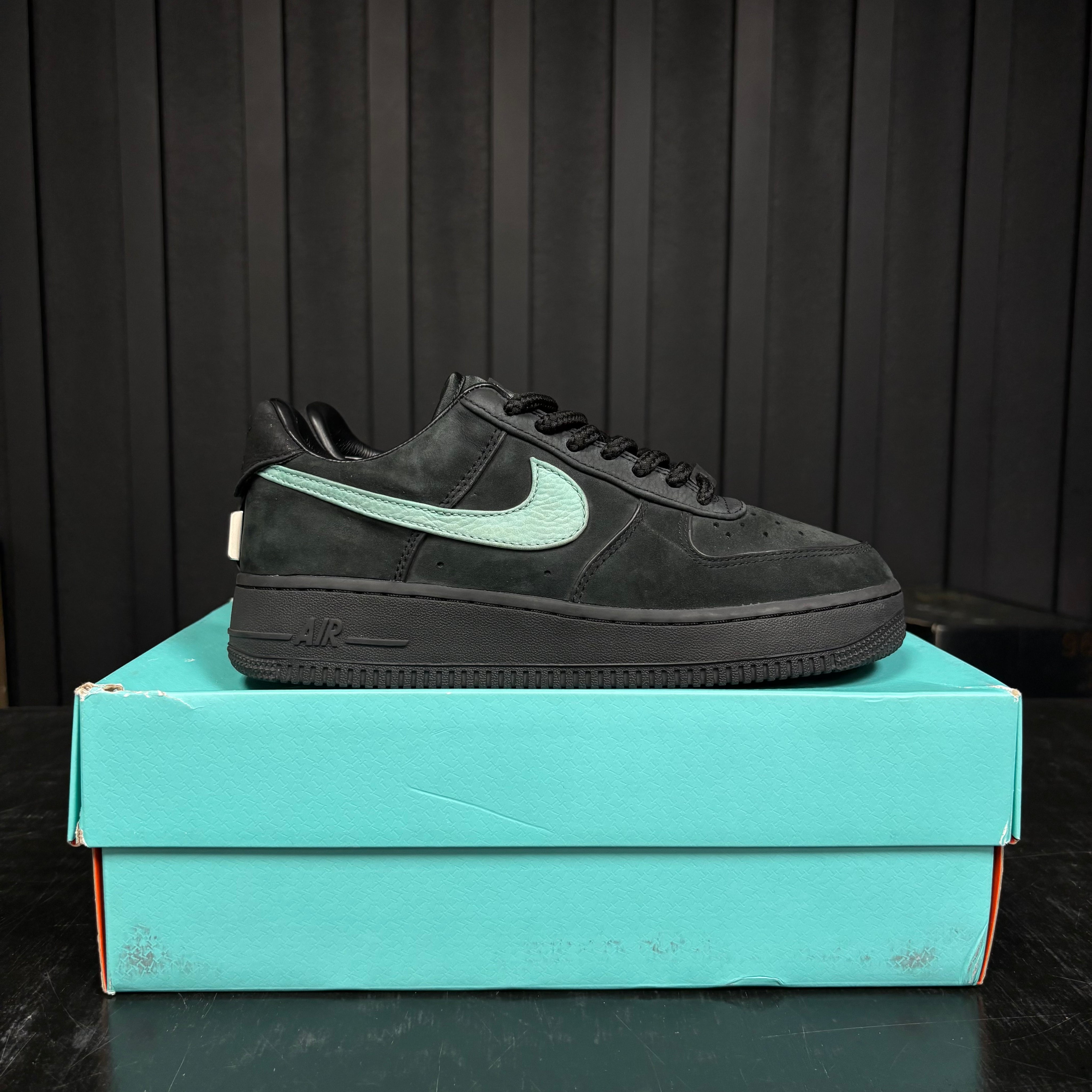 Nike Air Force 1 Low Tiffany & Co. 1837 - Used - 4582