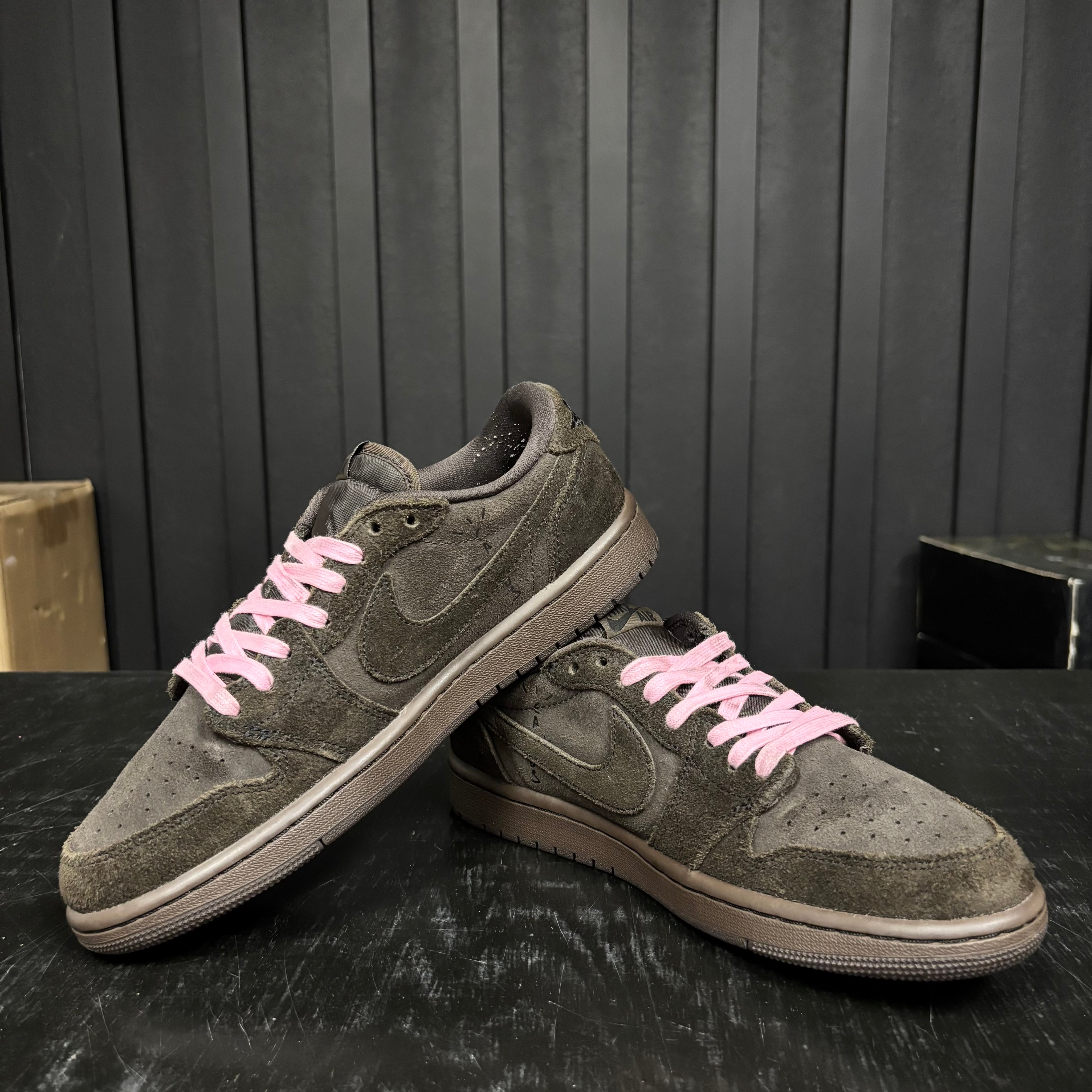 Jordan 1 Retro Low OG SP Travis Scott Velvet Brown - Used - 3929
