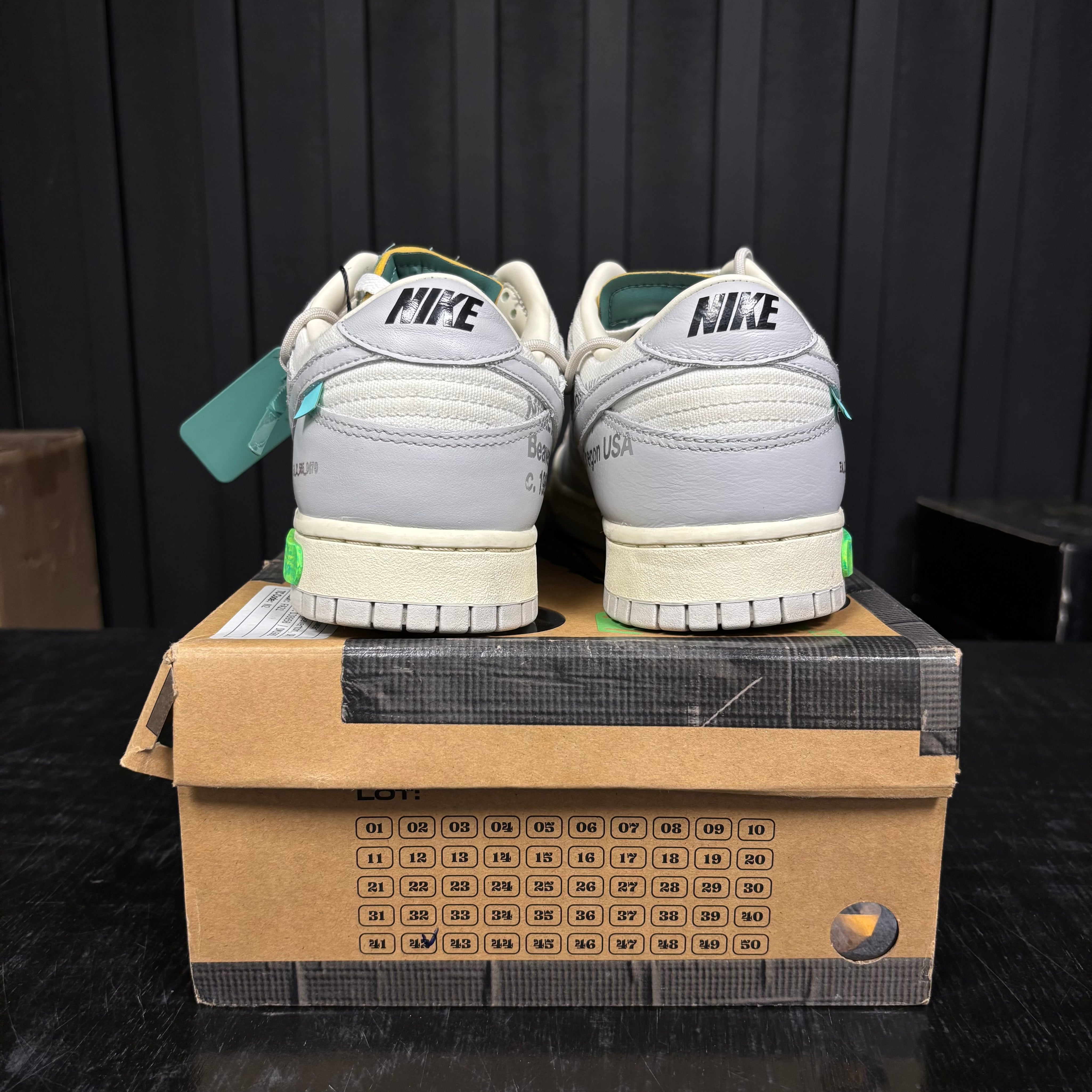 Nike Dunk Low Off-White Lot 42 - Used - 1992