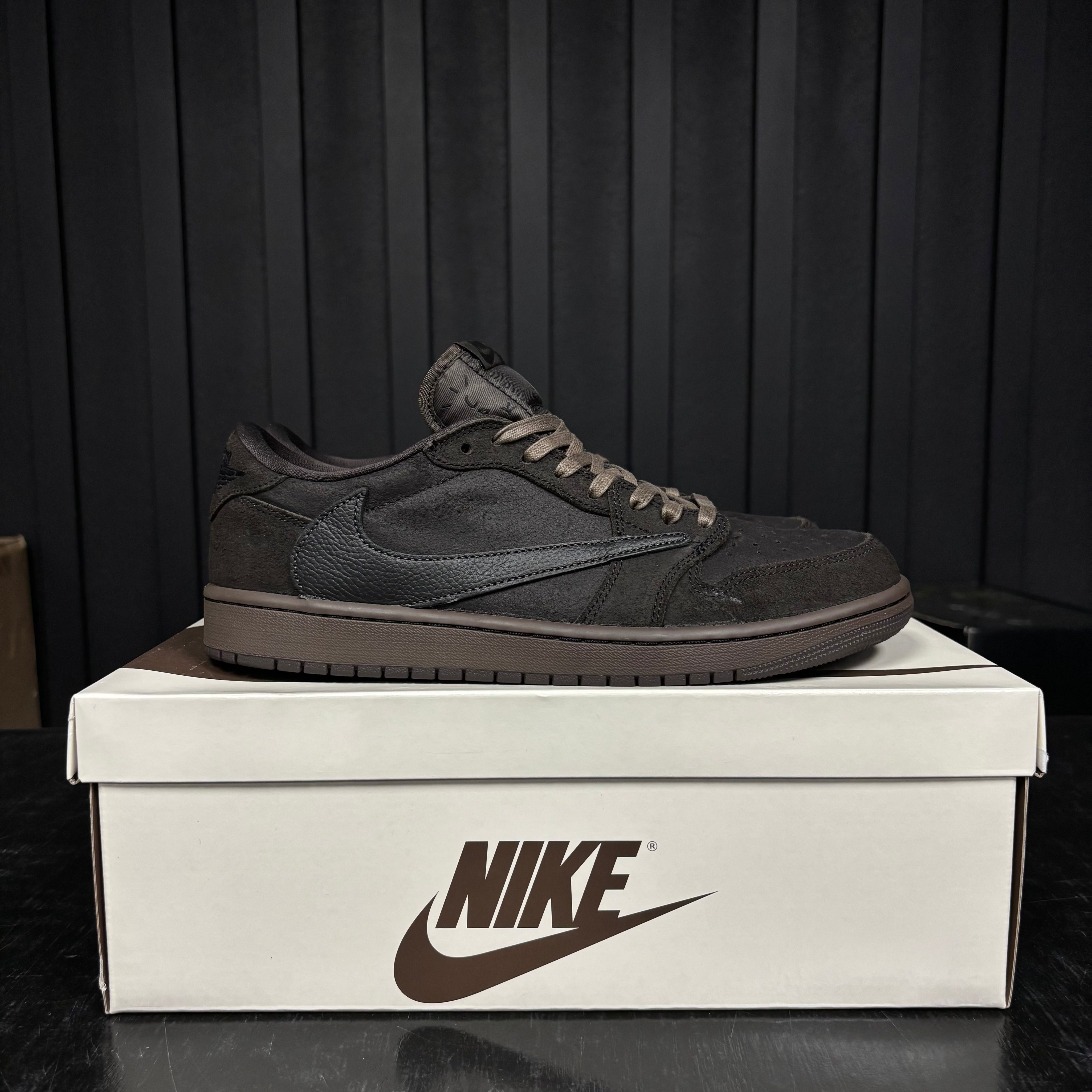 Jordan 1 Retro Low OG SP Travis Scott Velvet Brown - Used - 3953