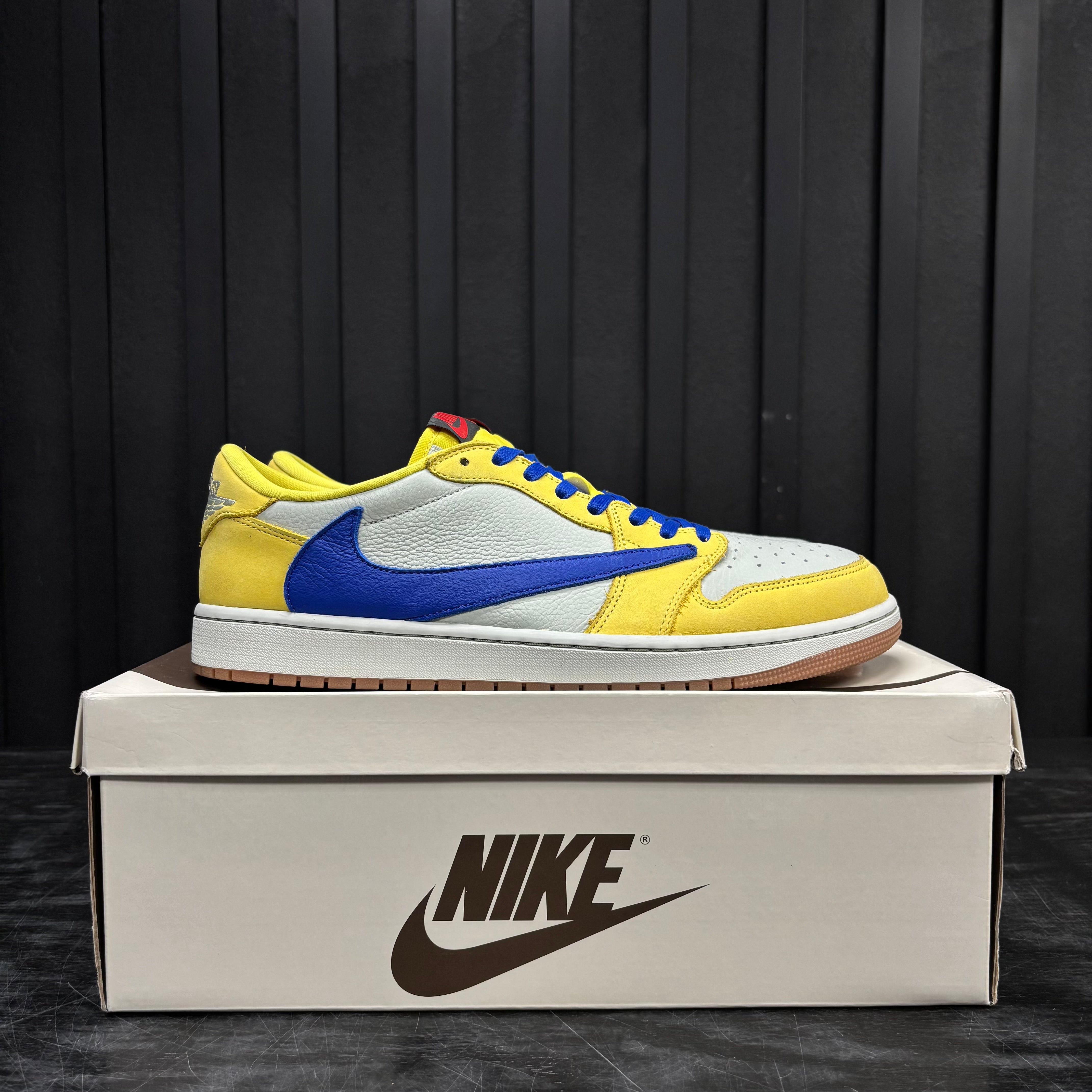 Jordan 1 Retro Low OG SP Travis Scott Canary (Women's) - 3979