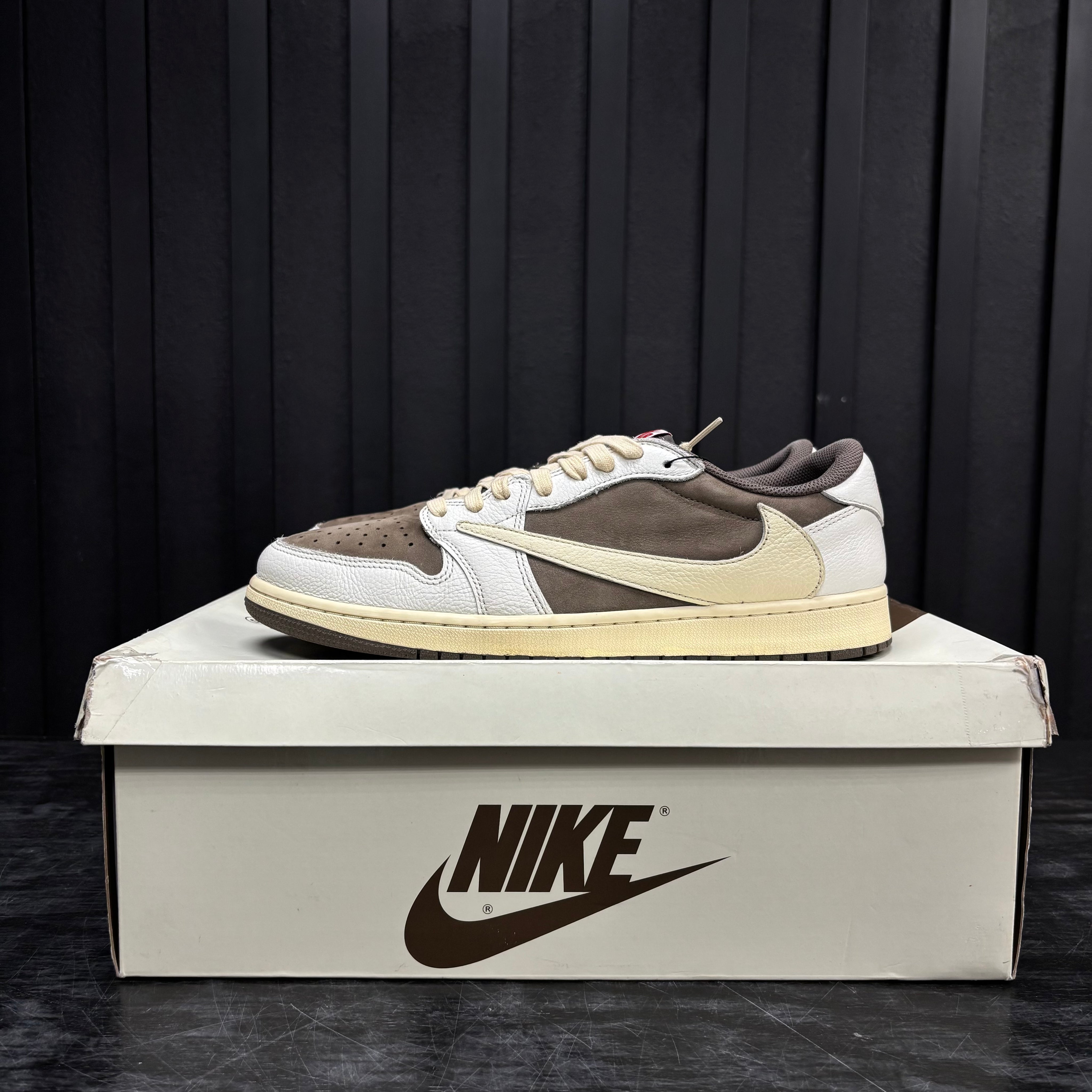 Jordan 1 Retro Low OG SP Travis Scott Reverse Mocha - Used - 4587