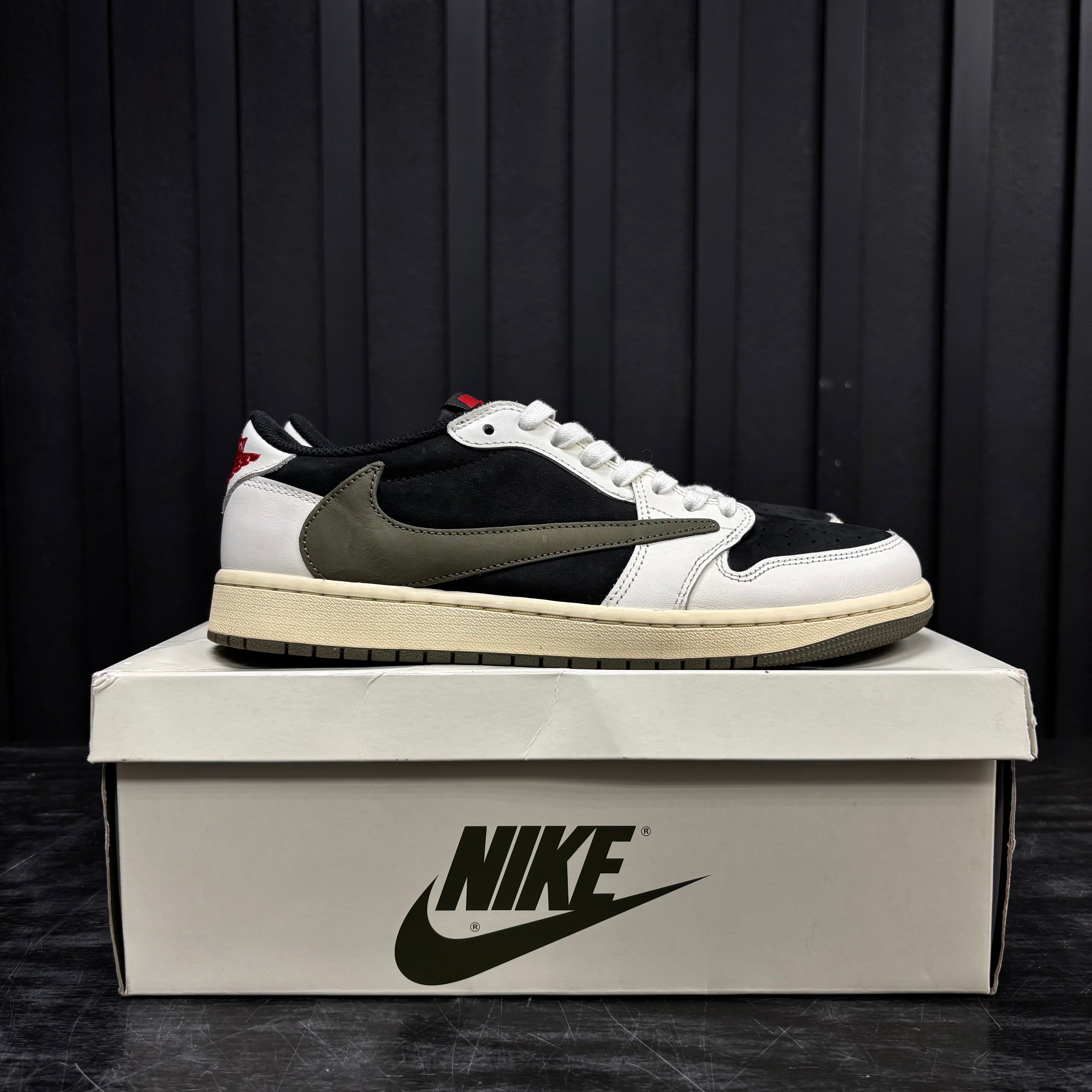 Jordan 1 Retro Low OG SP Travis Scott Olive (W) - Used - 4589