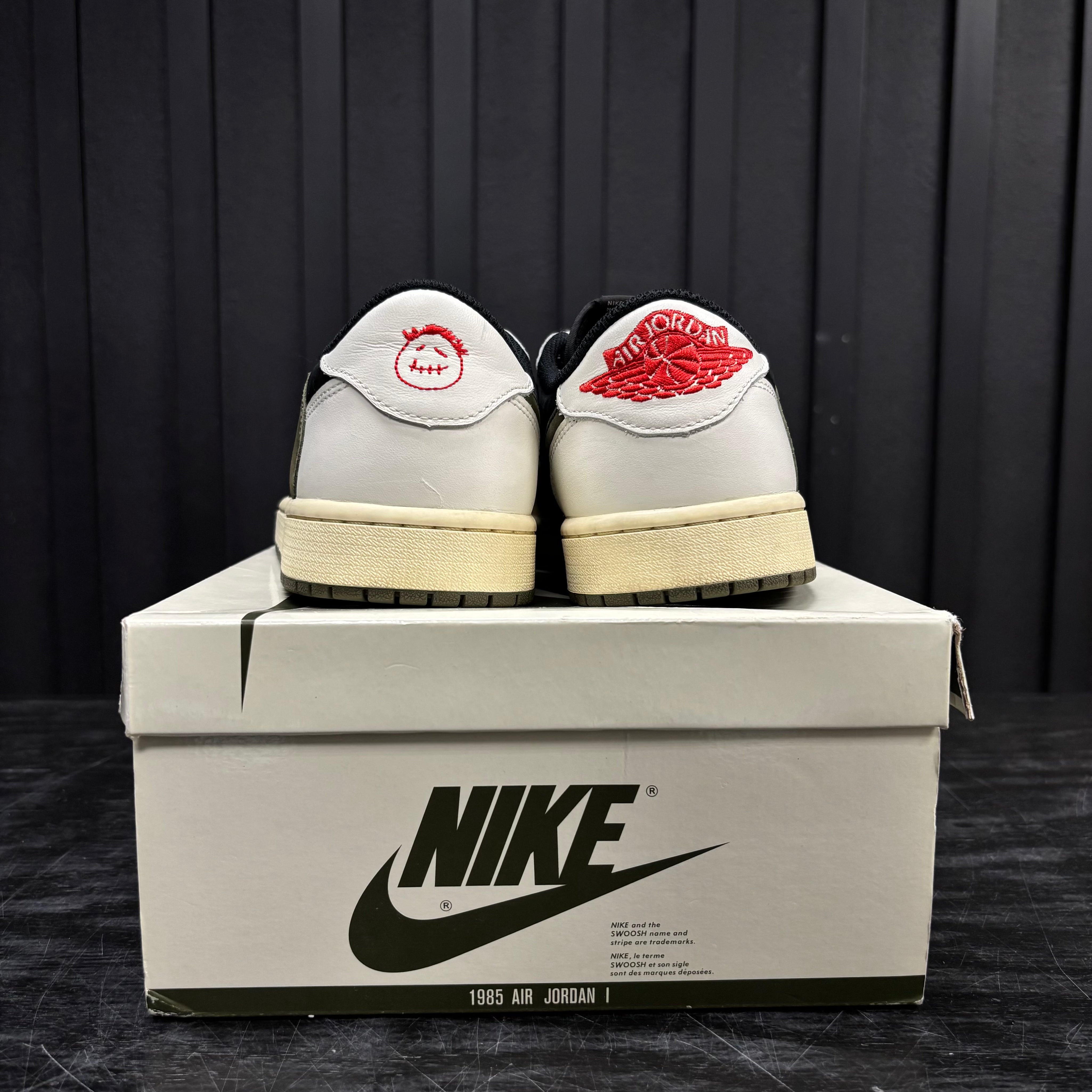 Jordan 1 Retro Low OG SP Travis Scott Olive (W) - Used - 4589