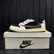 Jordan 1 Retro Low OG SP Travis Scott Olive (W) - Used - 4589