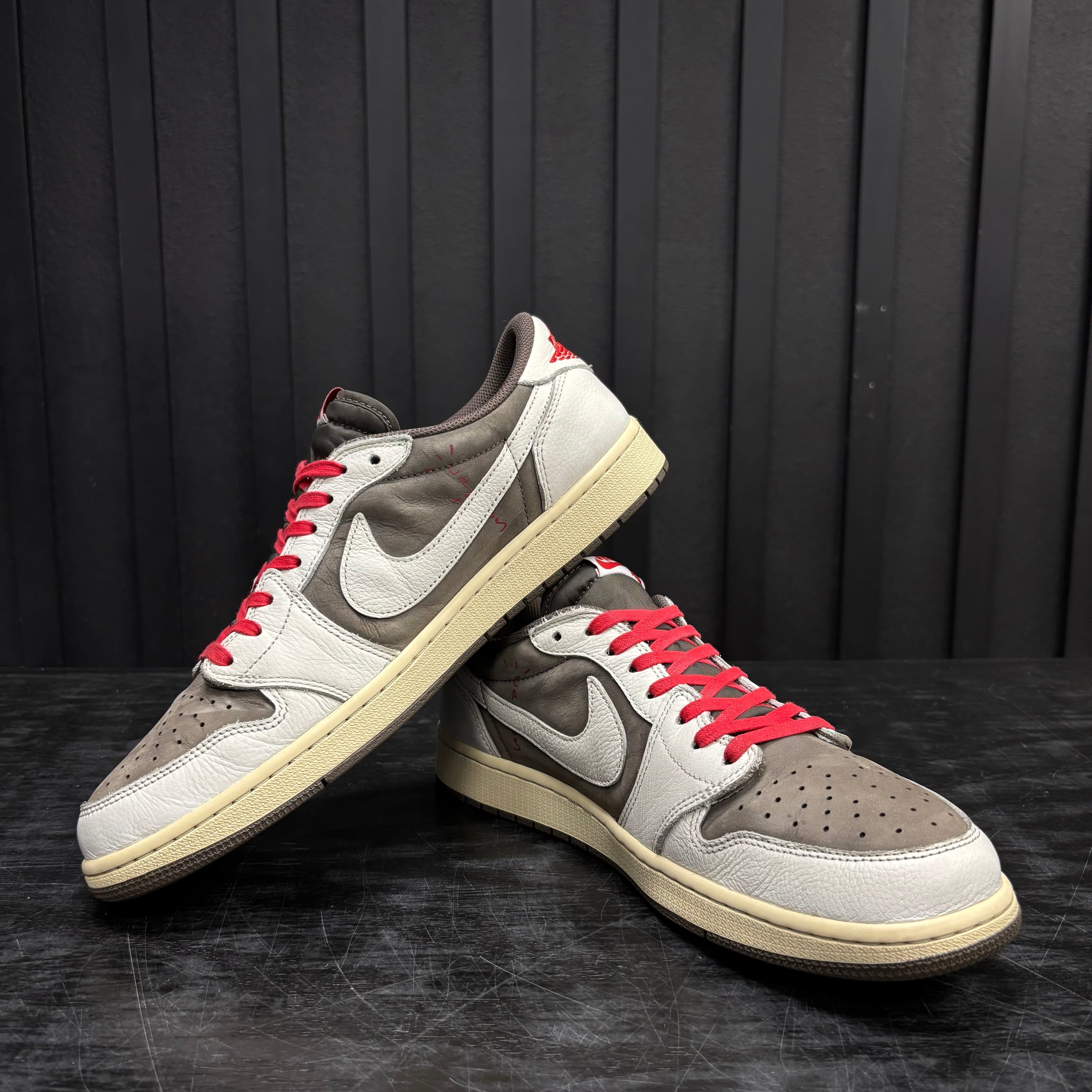 Jordan 1 Retro Low OG SP Travis Scott Reverse Mocha - 3977