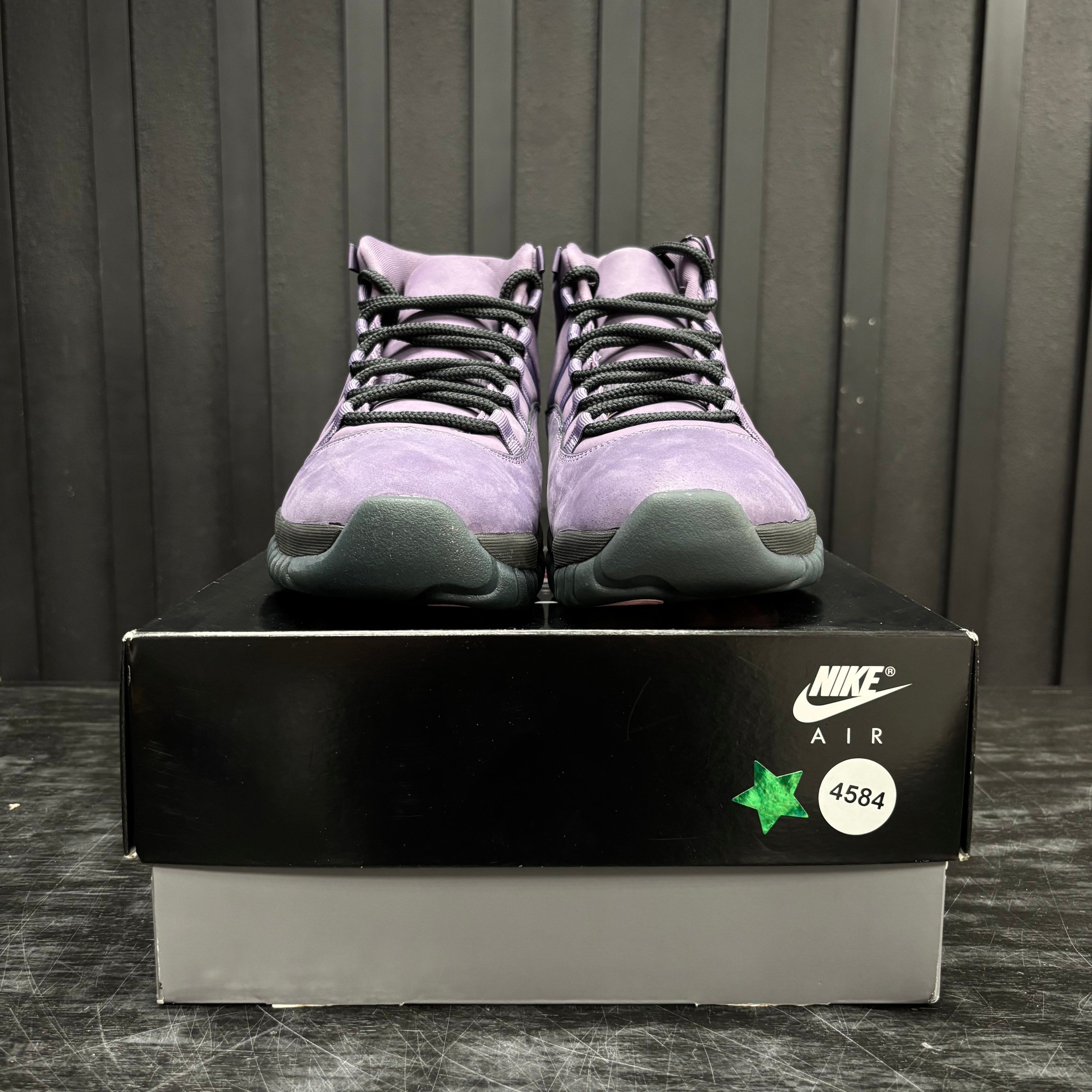 Jordan 11 Retro Mojave - Used - 4584