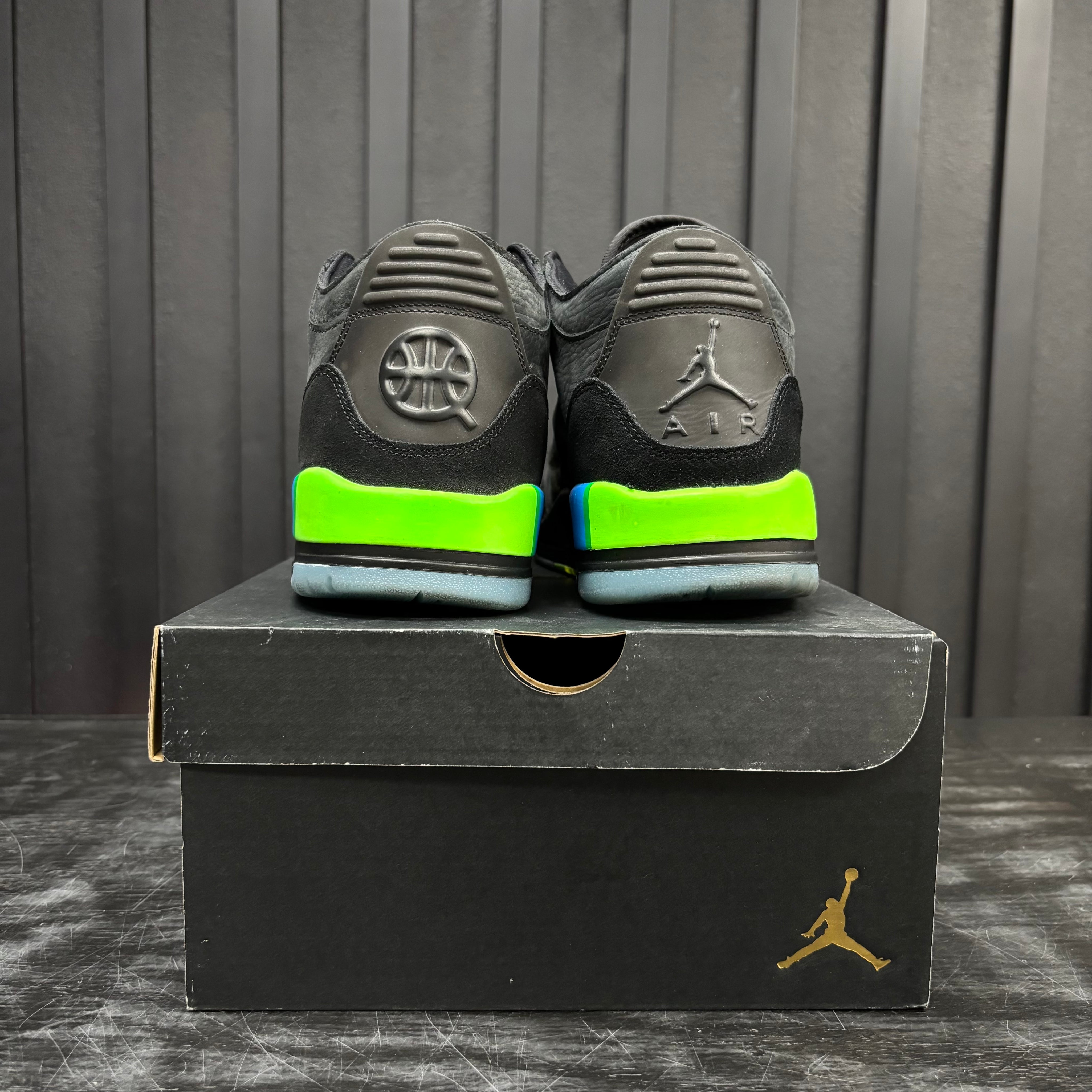 Jordan 3 Retro Quai 54 (2018) - Used - 4575