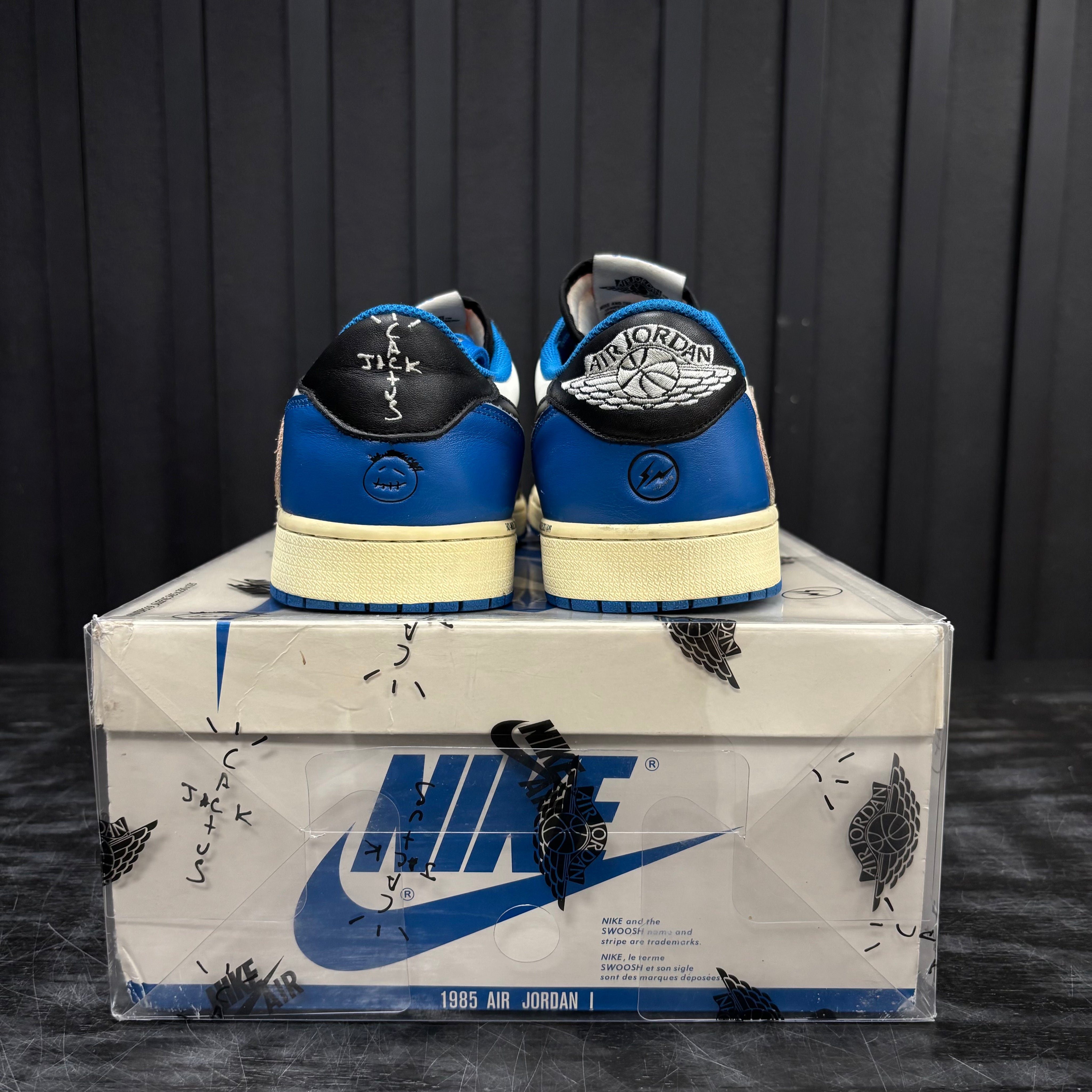 Jordan 1 Retro Low OG SP Fragment x Travis Scott - Used - 3976