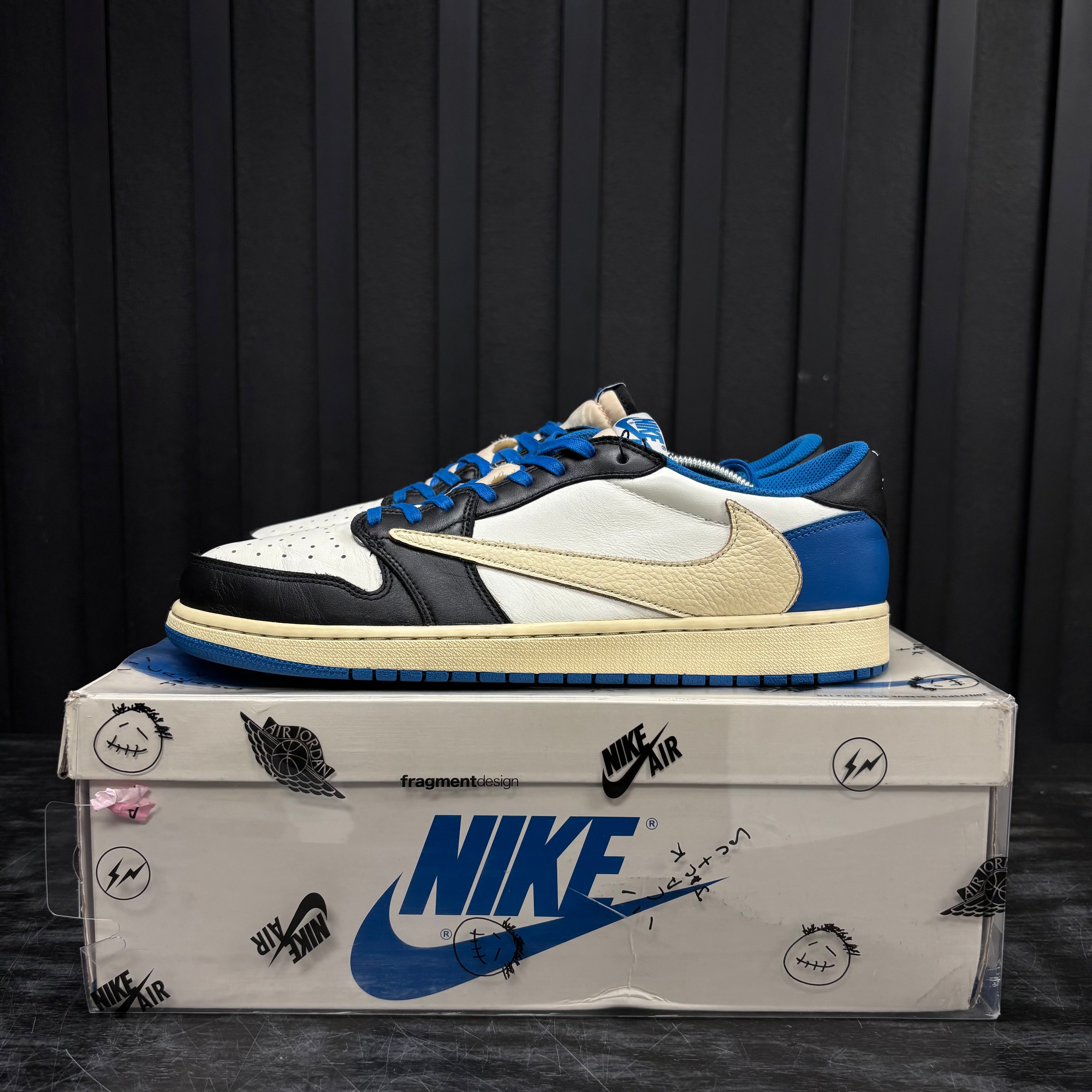 Jordan 1 Retro Low OG SP Fragment x Travis Scott - Used - 3976