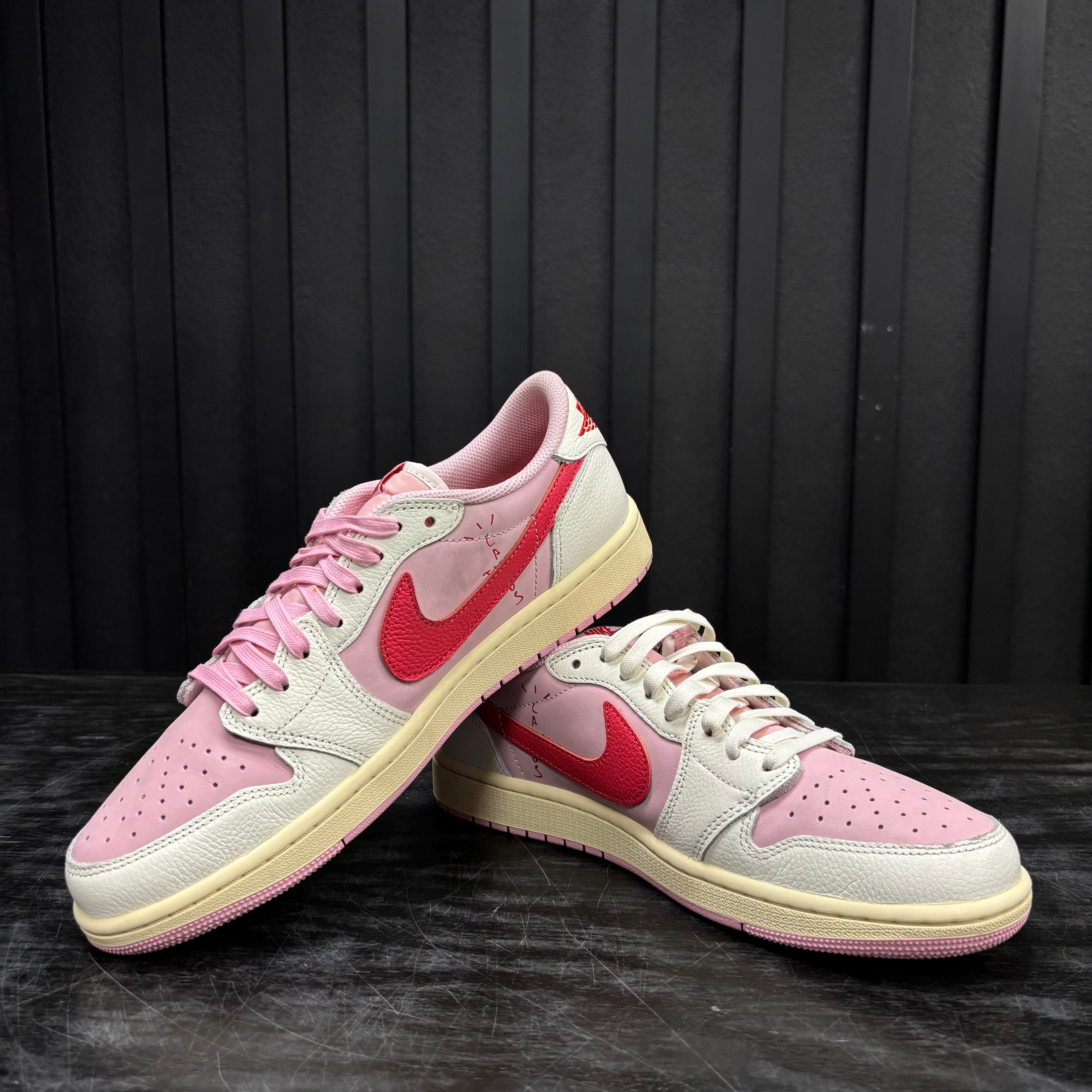 Jordan 1 Retro Low OG SP Travis Scott Sail Tropical Pink - Used - 3965