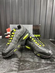 Nike Air Max 95 SE Big Bubble atmos Harajuku - Used - 3814