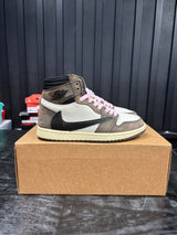 Jordan 1 Retro High OG SP Travis Scott Mocha - Used - 4383