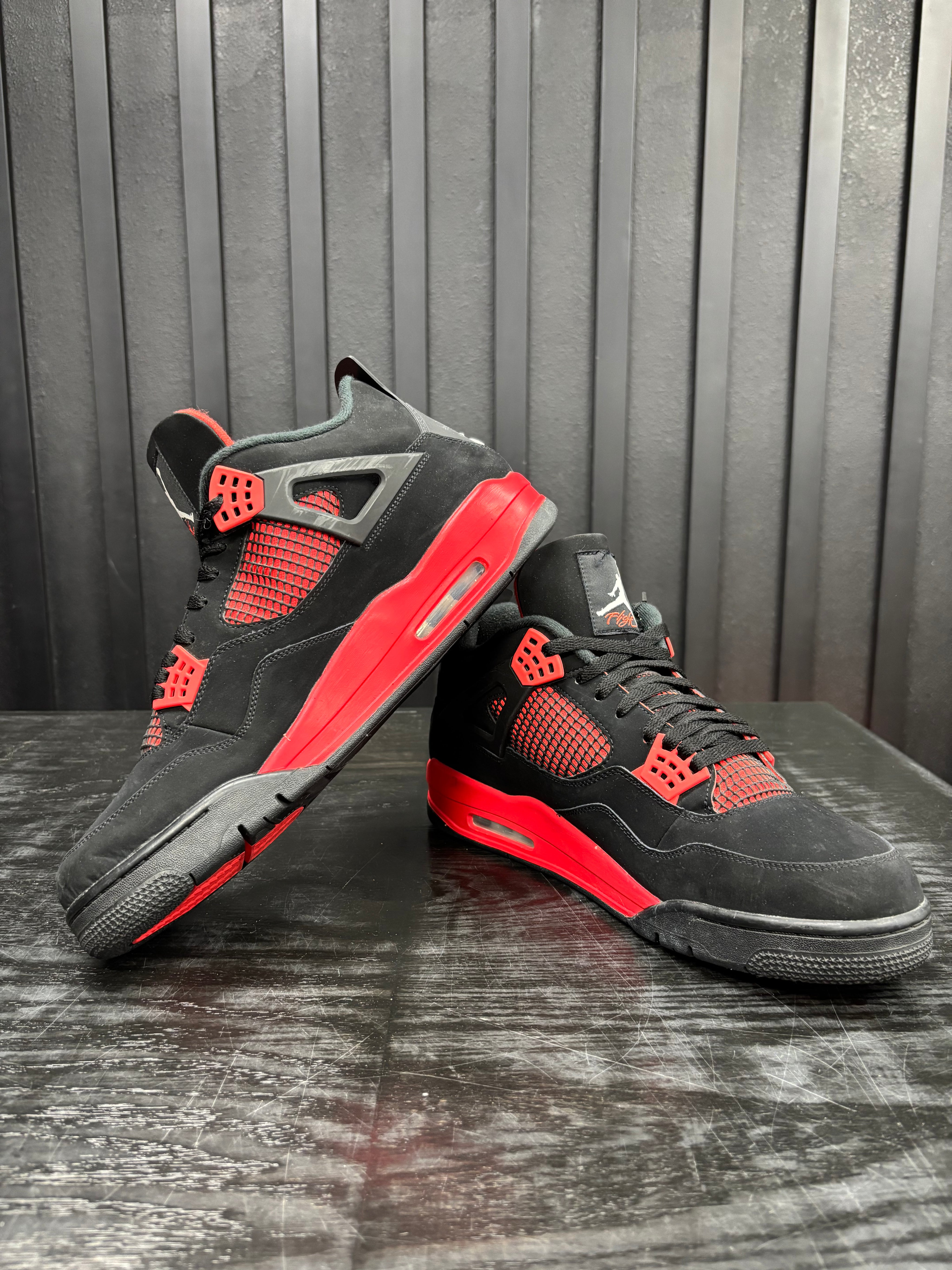 Jordan 4 Retro Red Thunder - Used - 3837