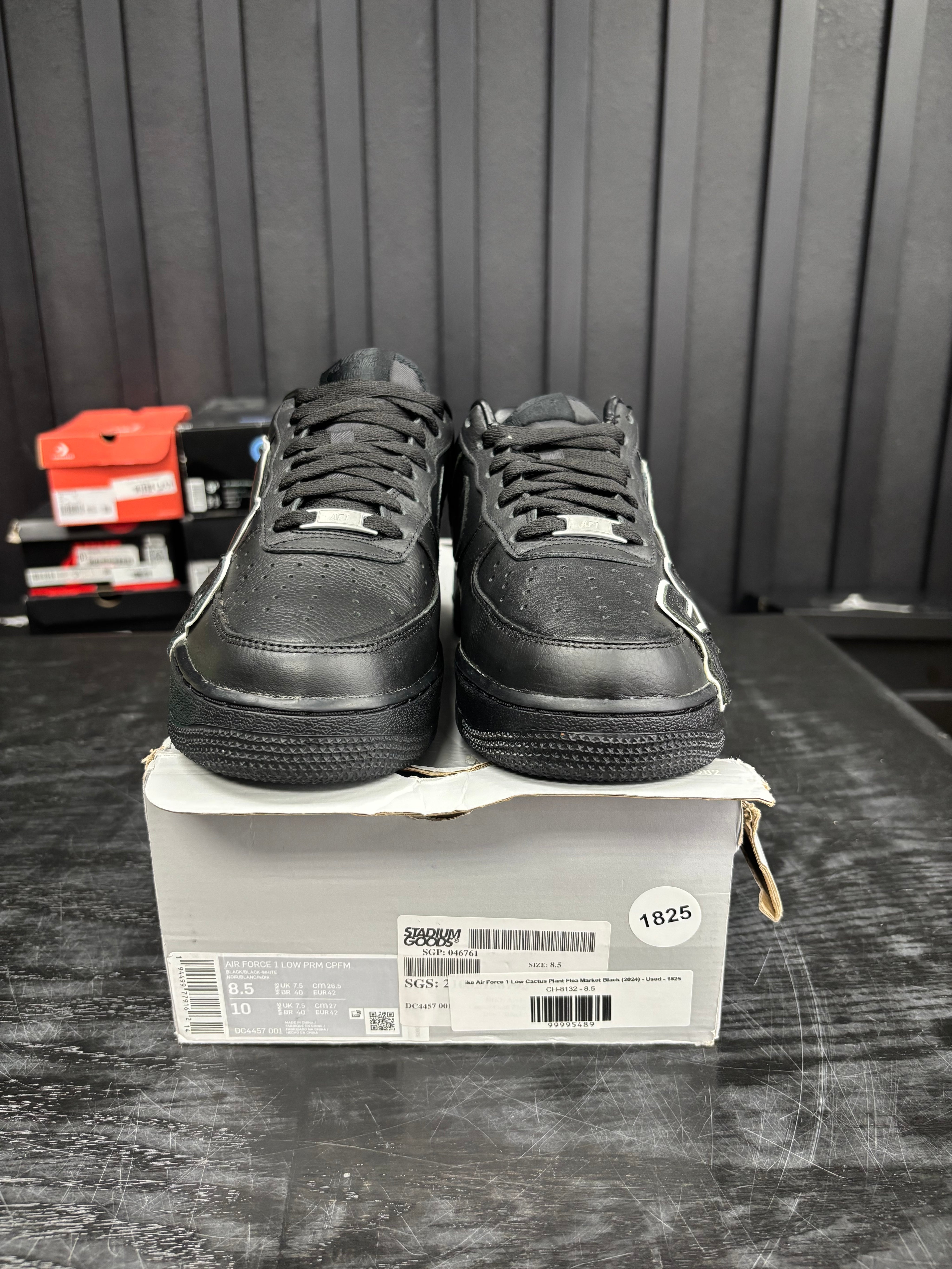 Nike Air Force 1 Low Cactus Plant Flea Market Black (2024) - Used - 1825
