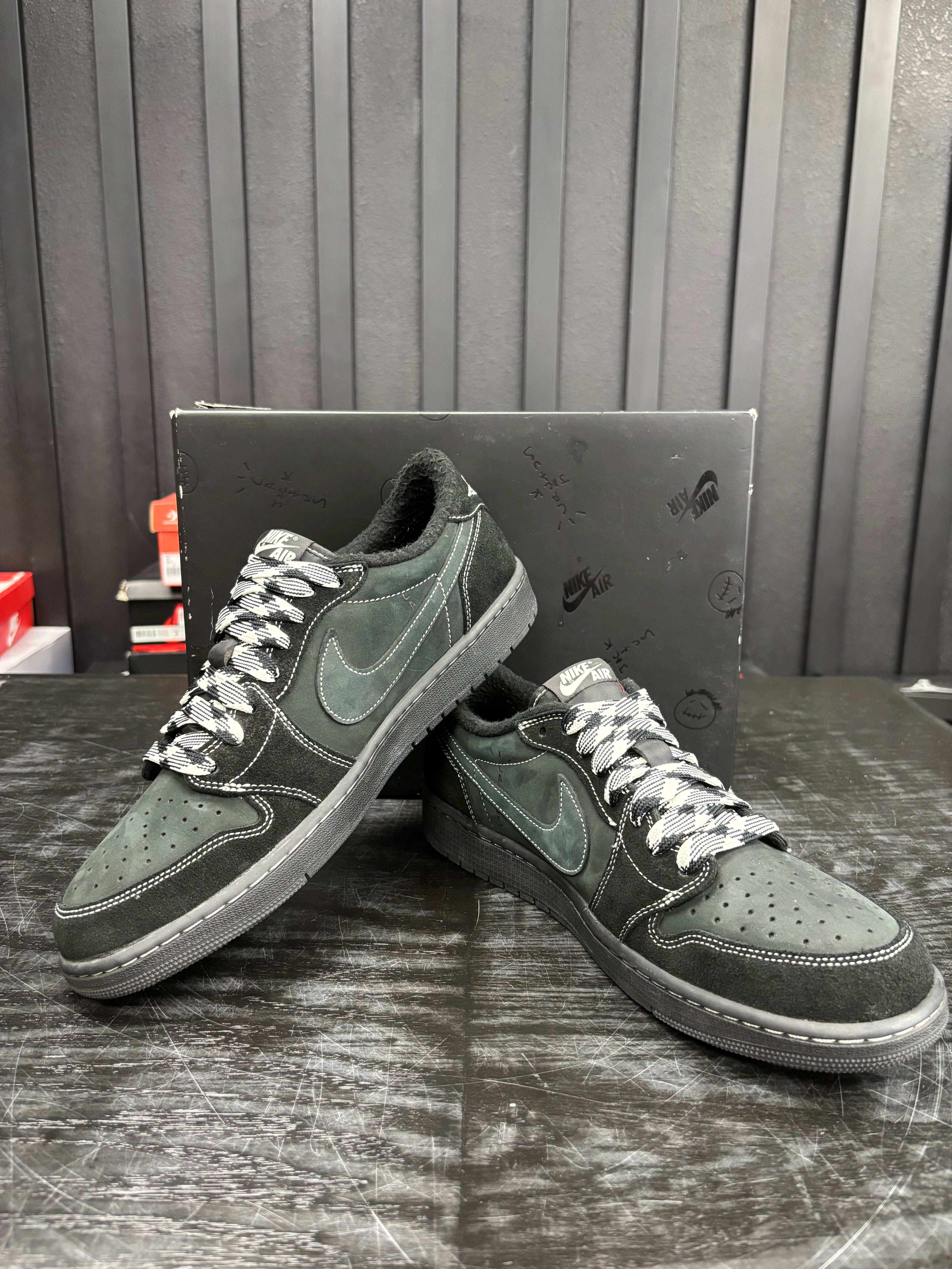 Jordan 1 Retro Low OG SP Travis Scott Black Phantom - Used - 1826