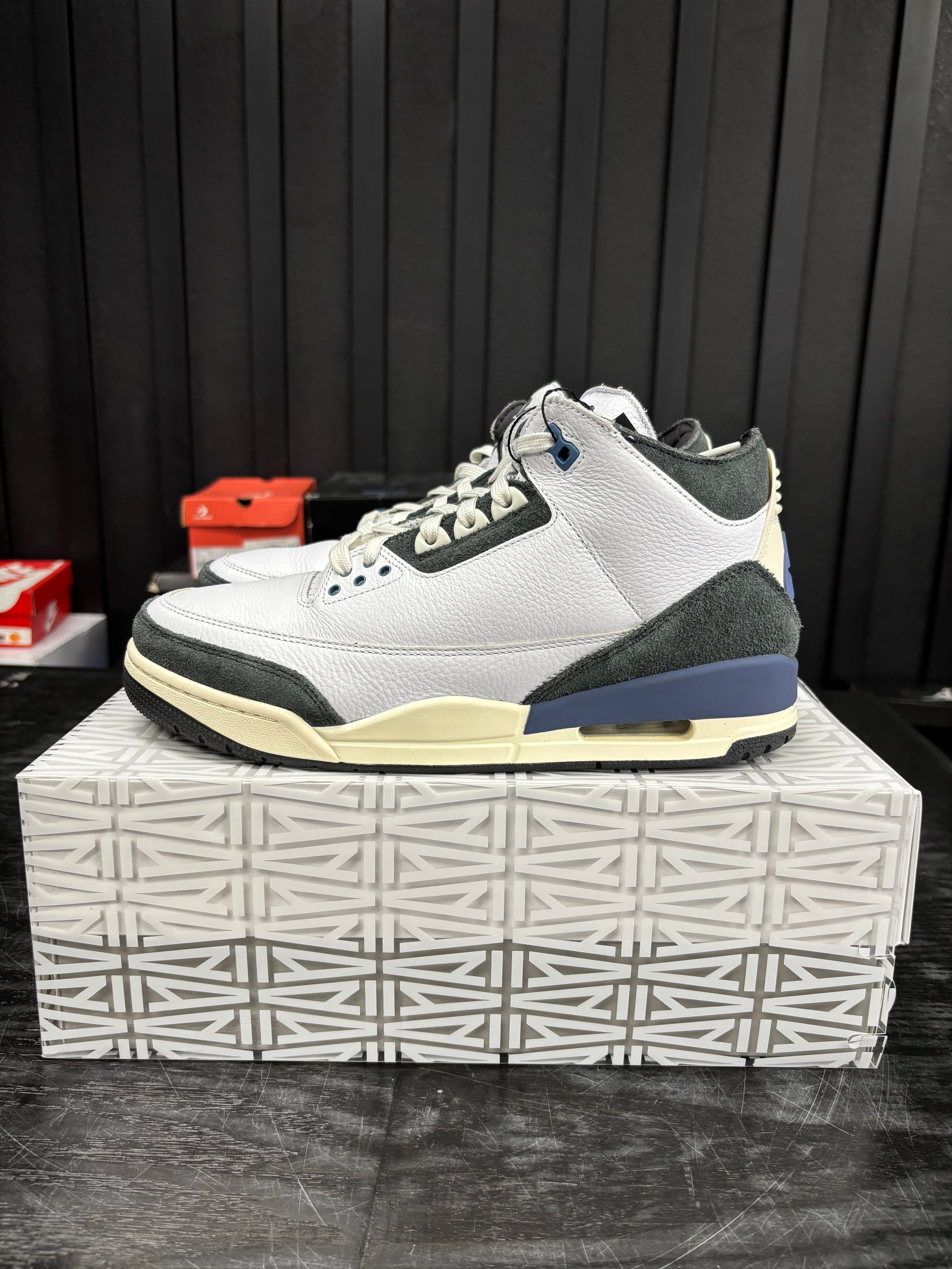 Jordan 3 Retro OG SP A Ma Maniére Diffused Blue - Used - 3813
