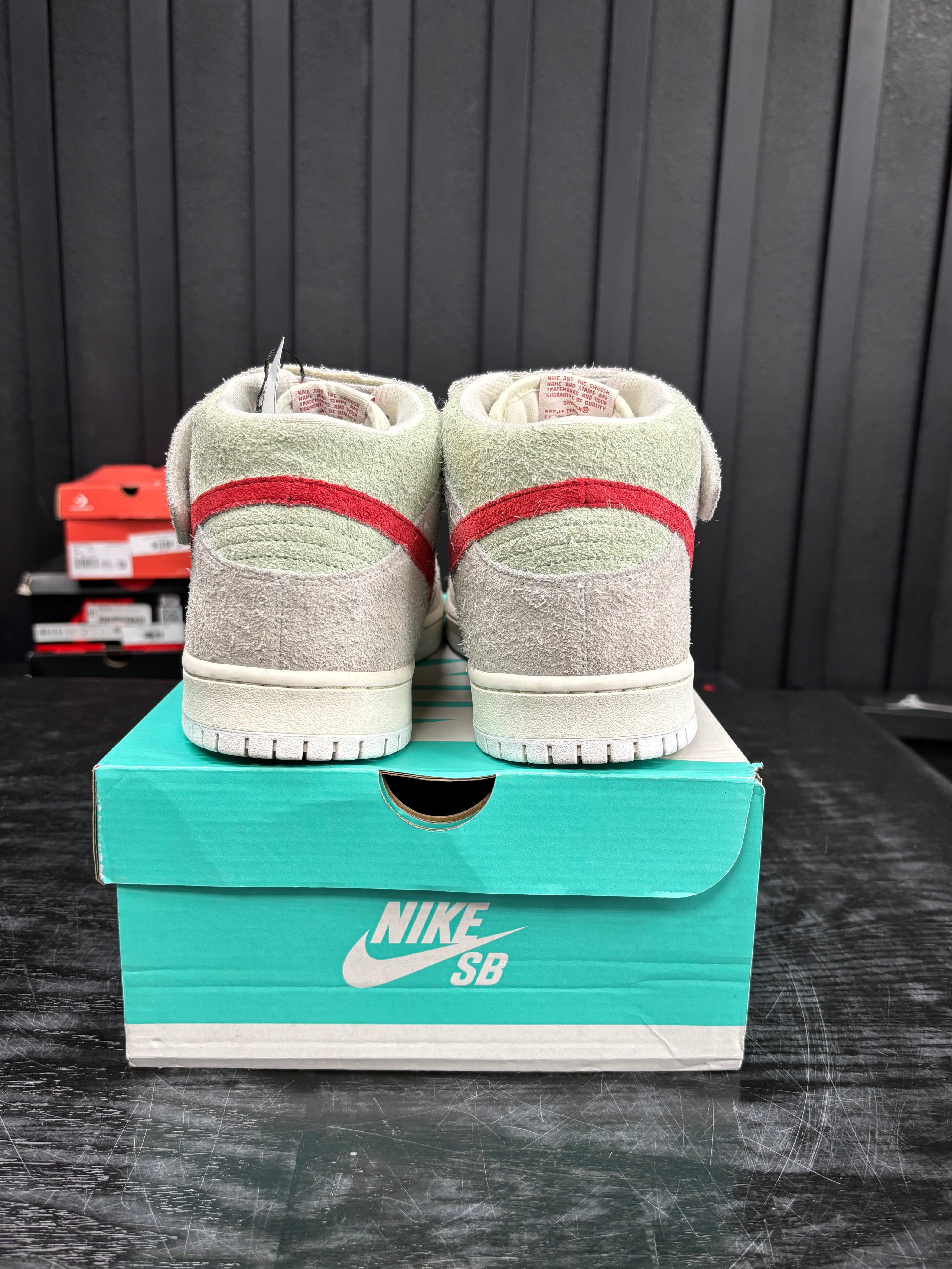 Nike SB Dunk Mid White Widow - Used - 3791