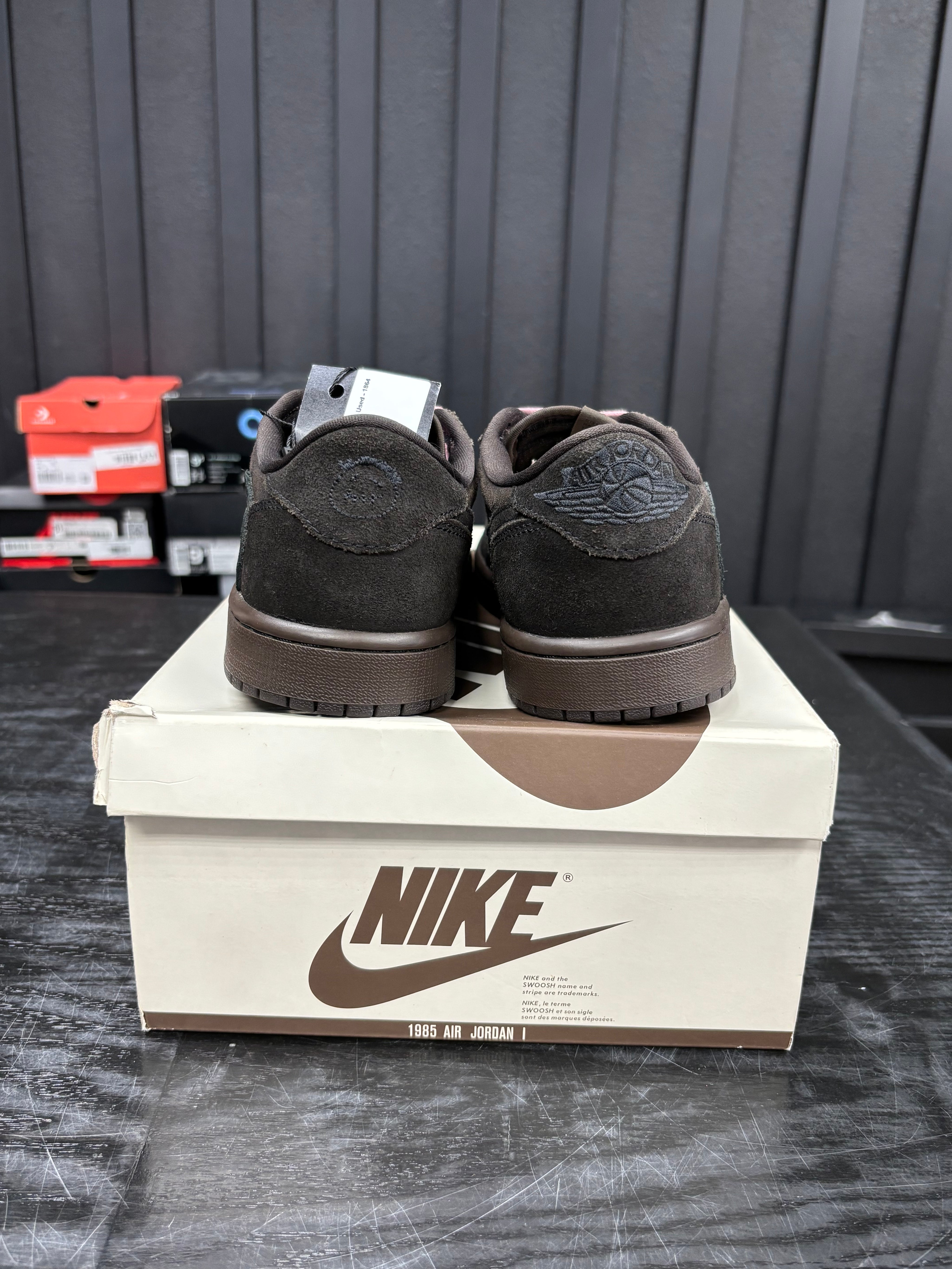 Jordan 1 Retro Low OG SP Travis Scott Velvet Brown - Used - 1864