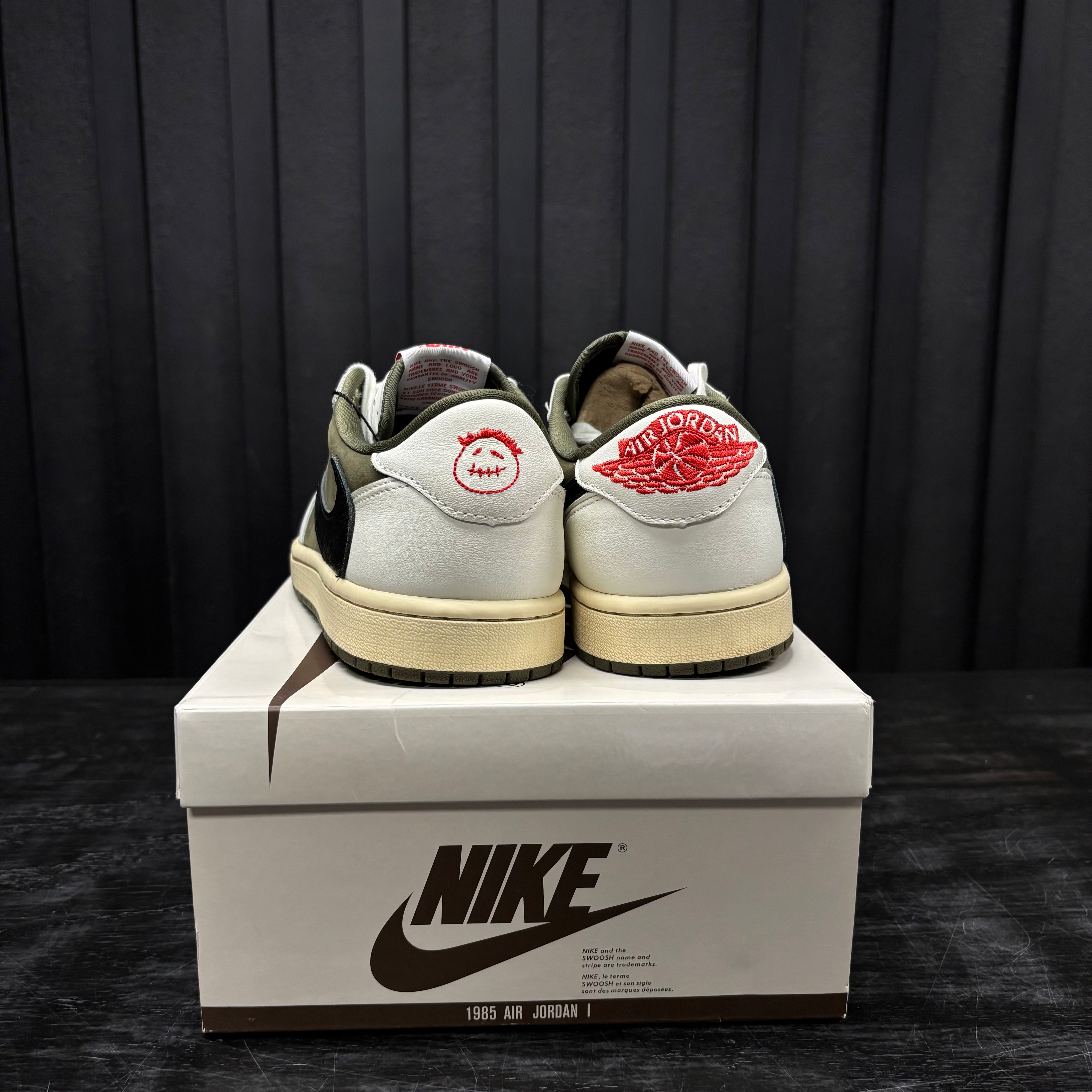 Jordan 1 Retro Low OG SP Travis Scott Medium Olive - Used - 1855
